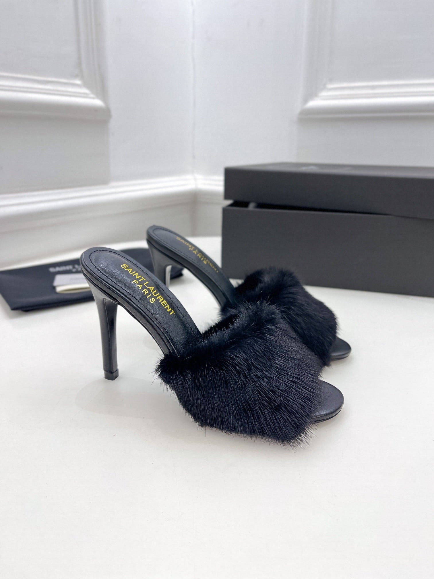Luxury Shoes Sandals - SL - 552