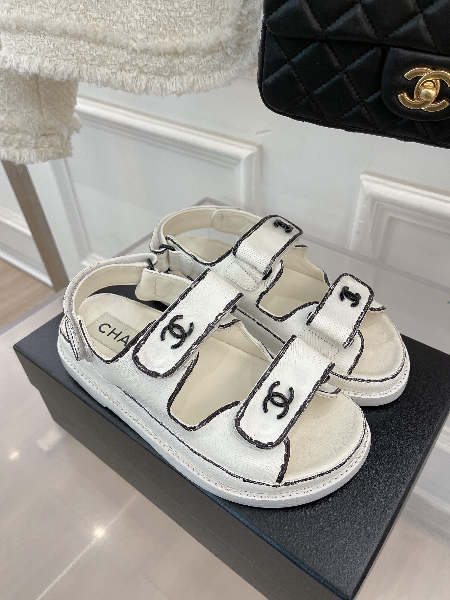 Luxury Shoes Sandals - CHL - 1523