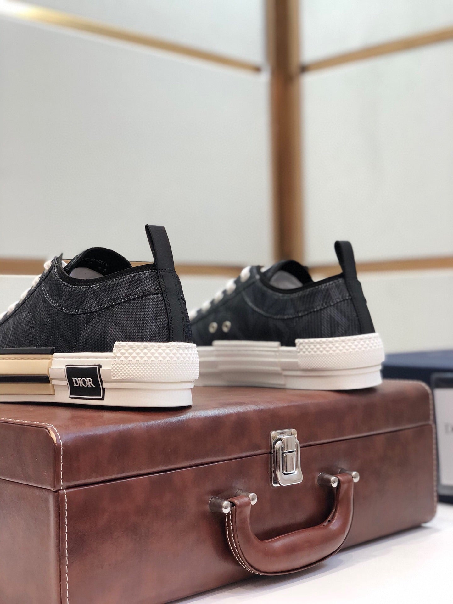 Luxury Shoes - DIR - 1067