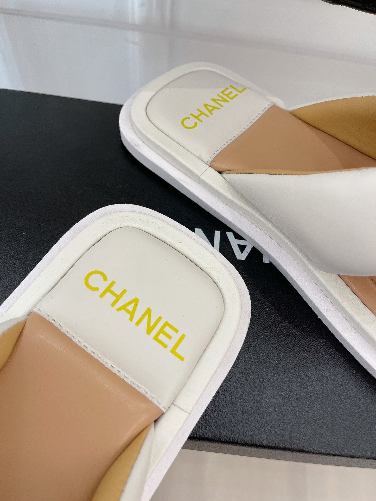 Luxury Shoes Sandals - CHL - 351