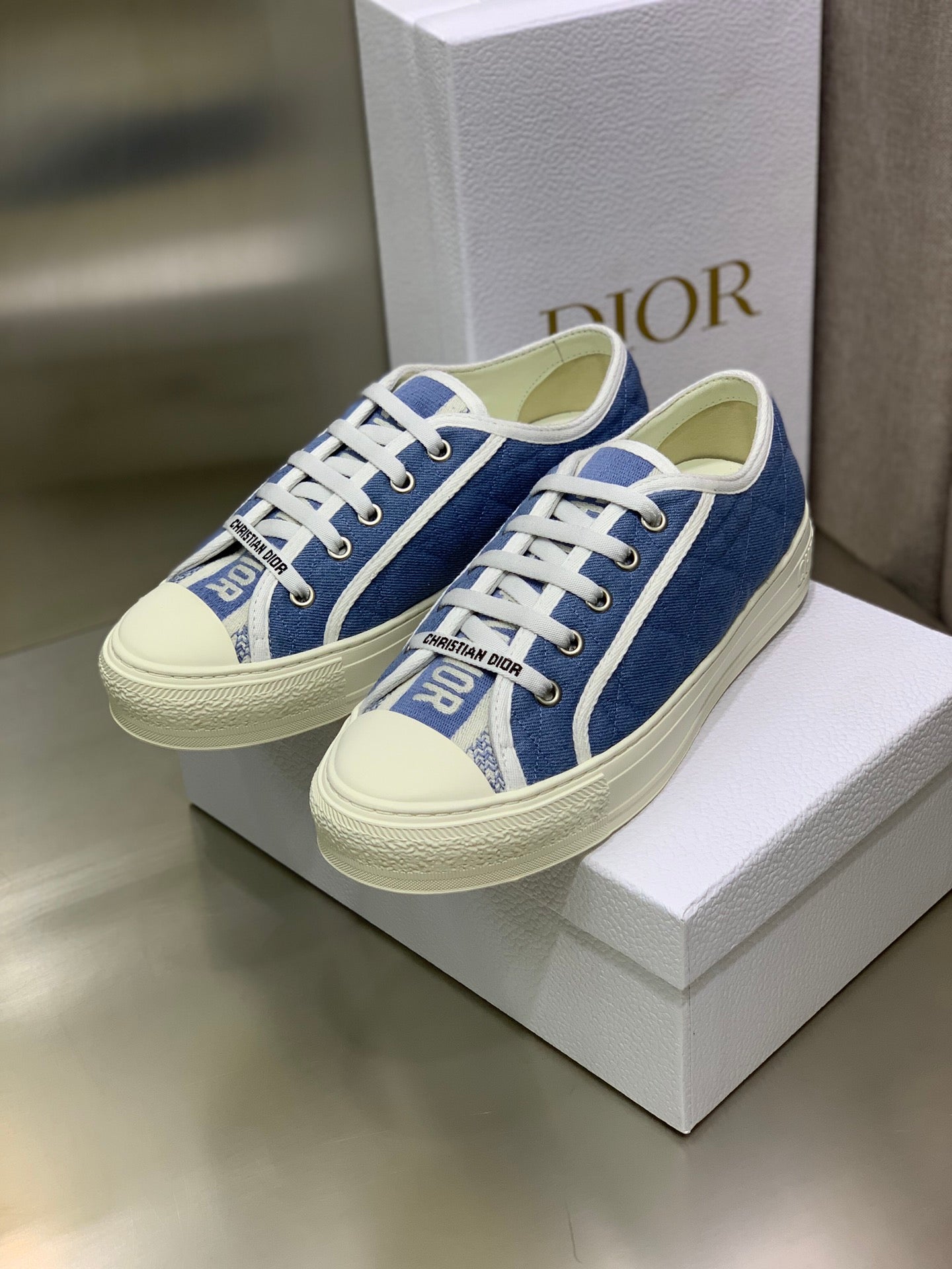 Luxury Shoes - DIR - 1064