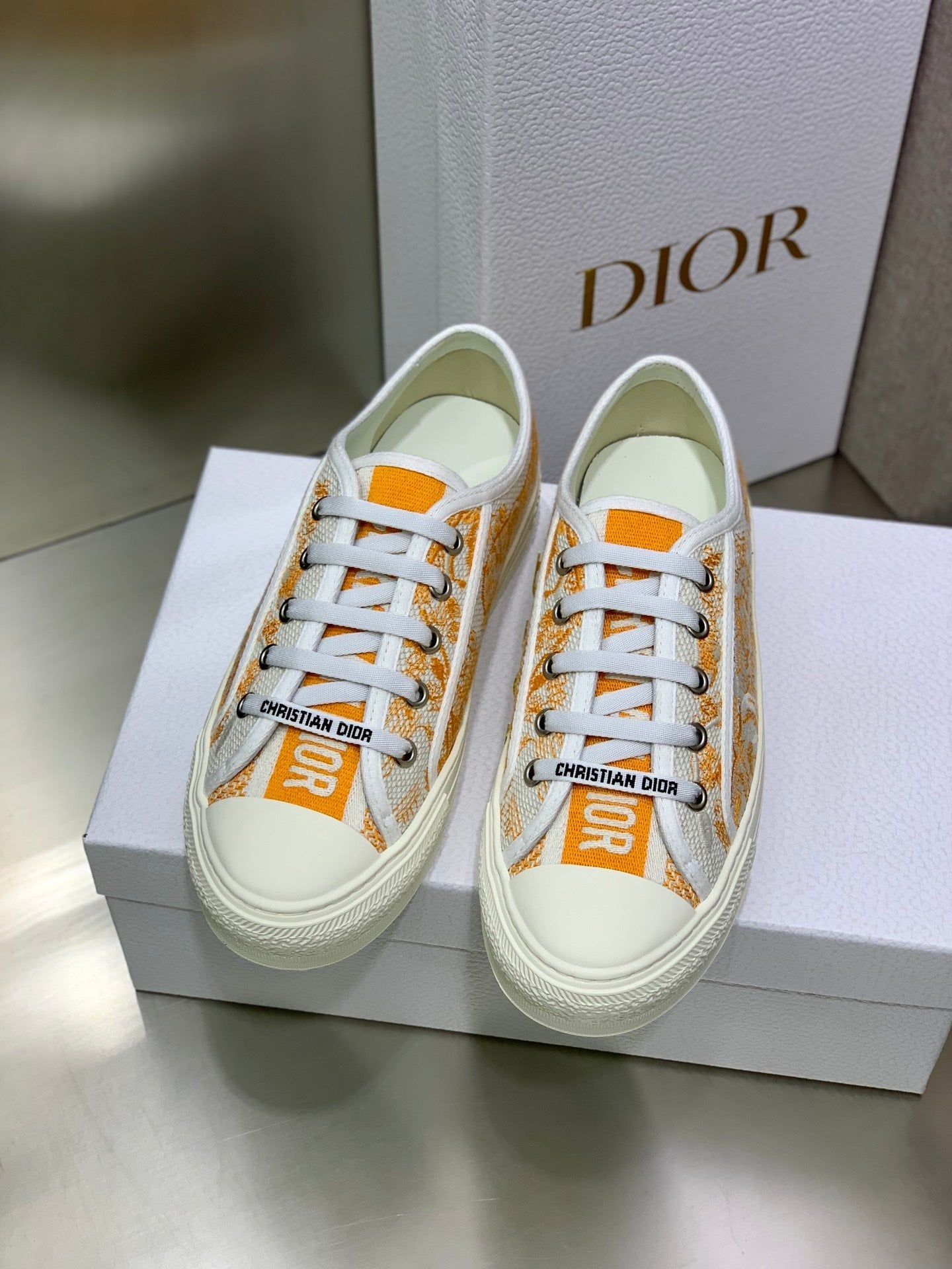 Luxury Shoes - DIR - 1062
