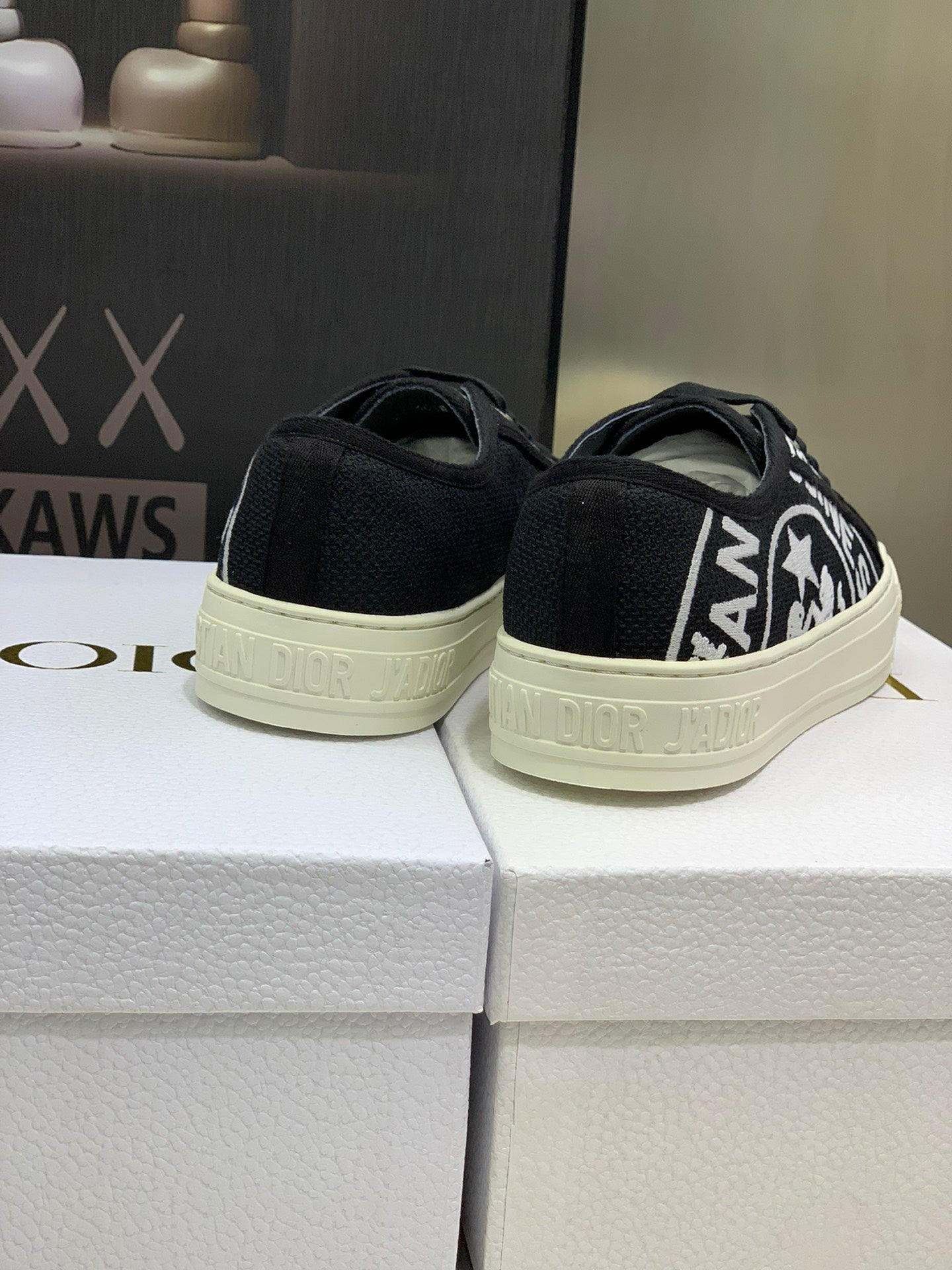 Luxury Shoes - DIR - 1056