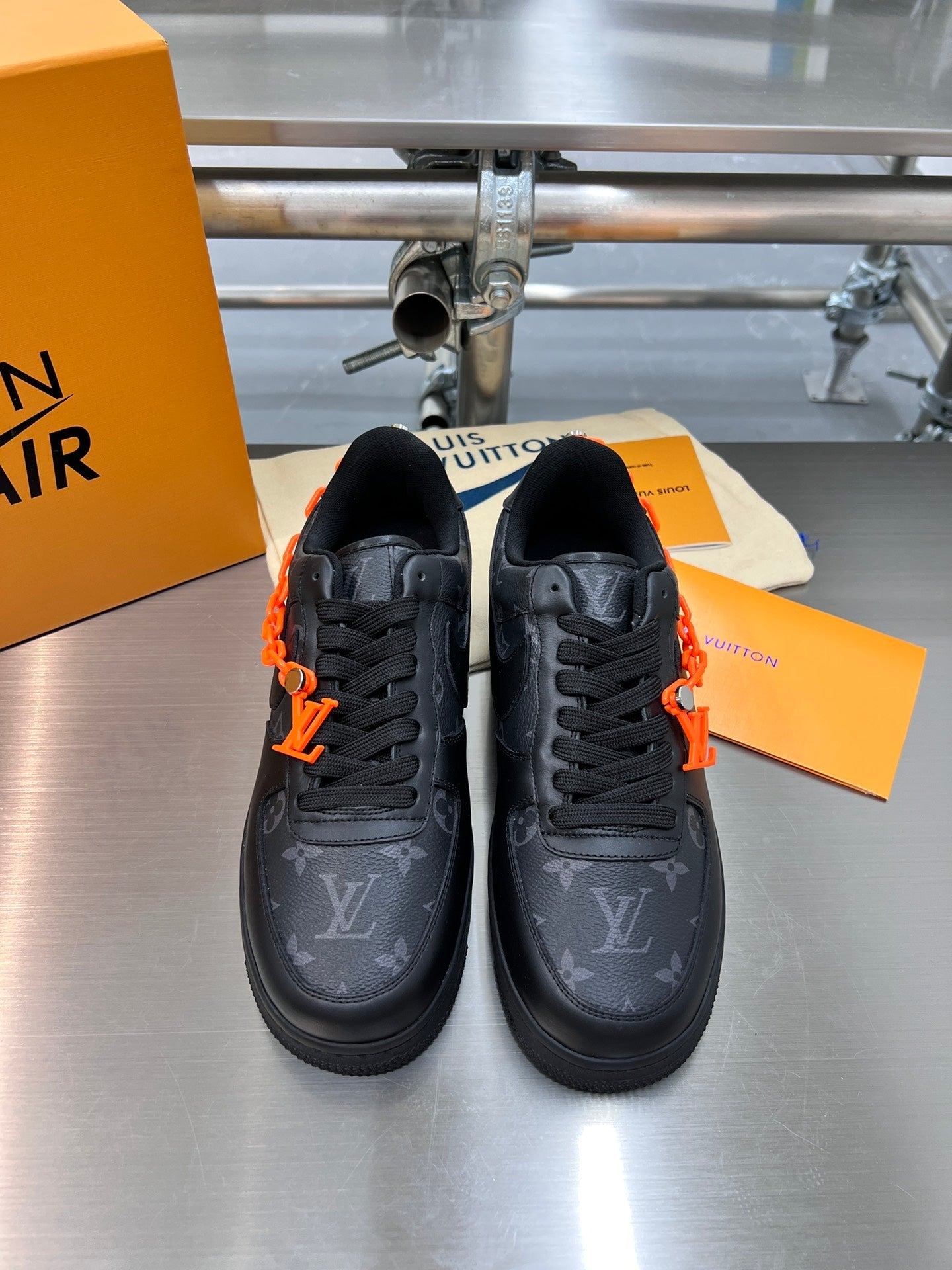 Luxury Shoes - LU-V - 1108