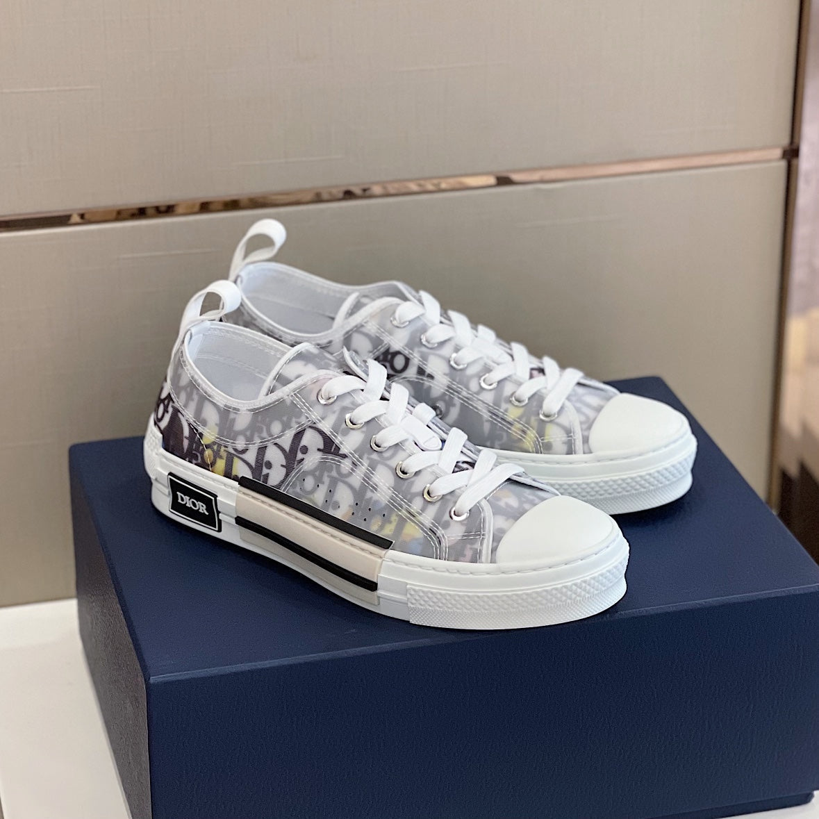 Luxury Shoes - DIR - 1096