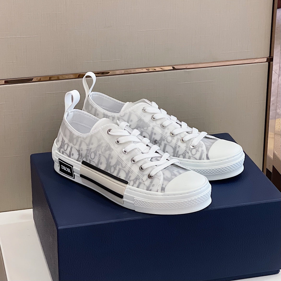 Luxury Shoes - DIR - 1093