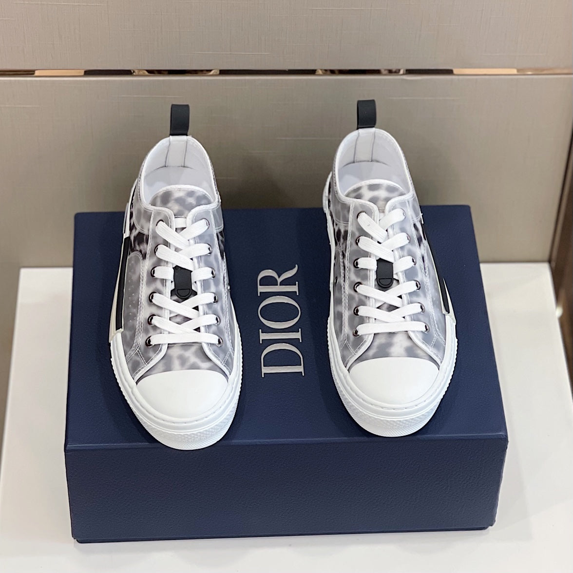 Luxury Shoes - DIR - 1085