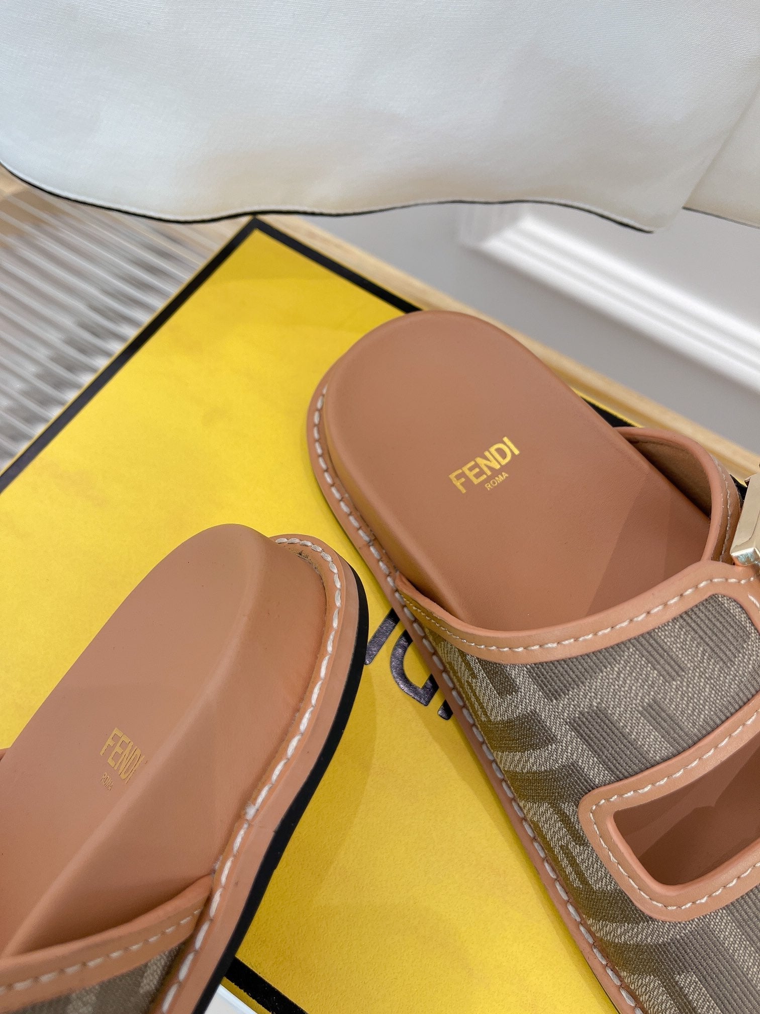 Luxury Shoes - FED - 503