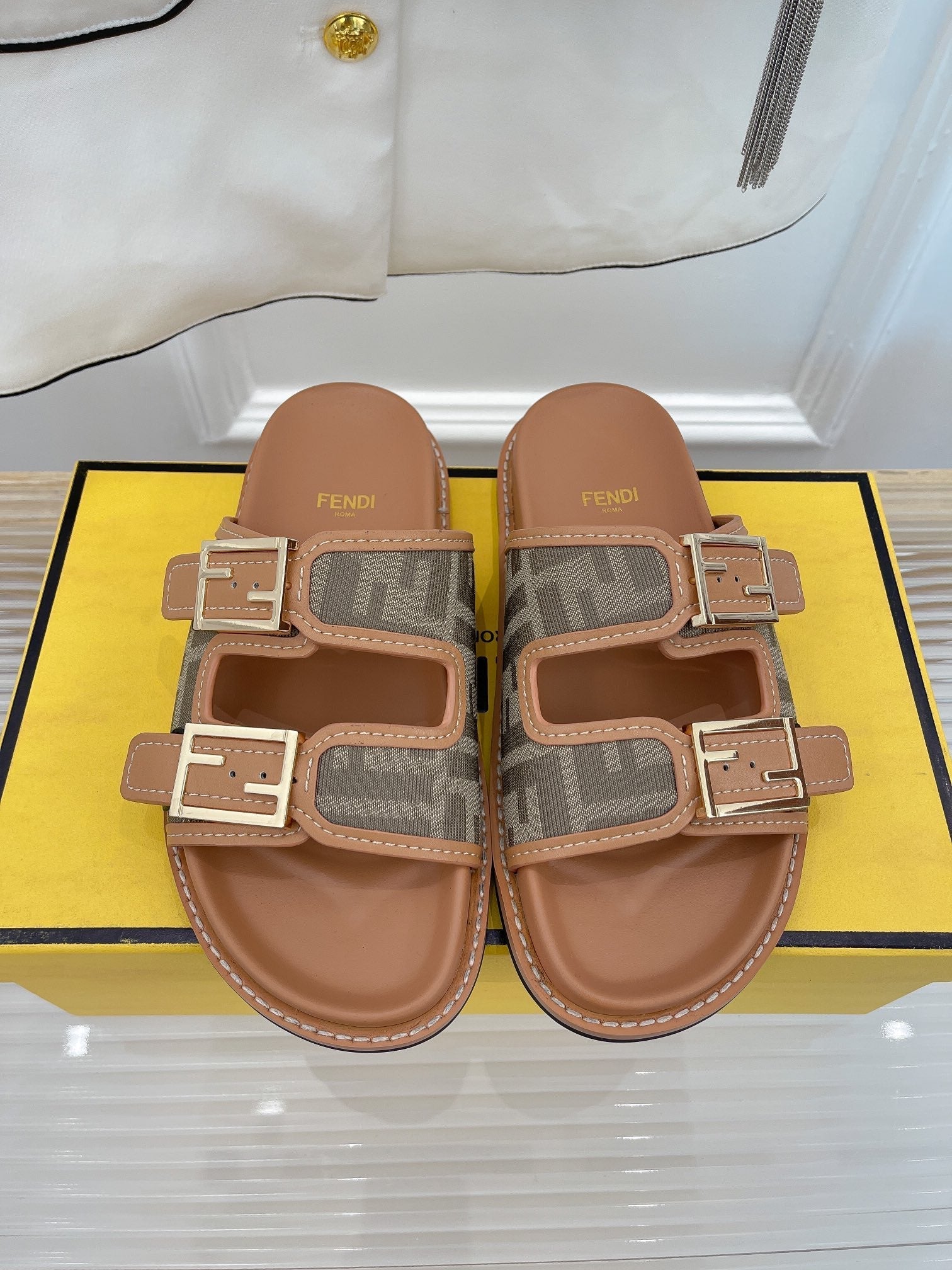 Luxury Shoes - FED - 503