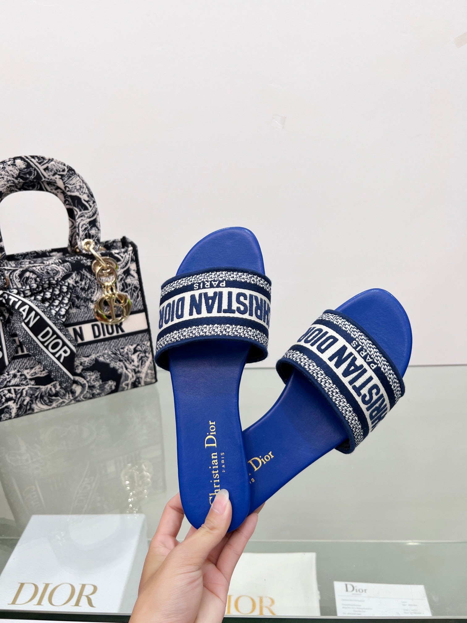 Luxury Shoes - DIR - 1287