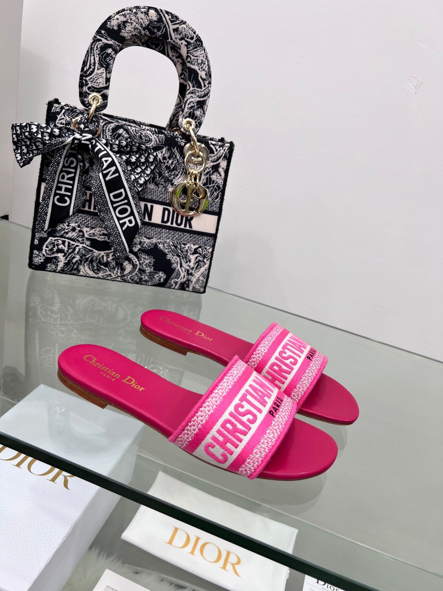 Luxury Shoes - DIR - 1285
