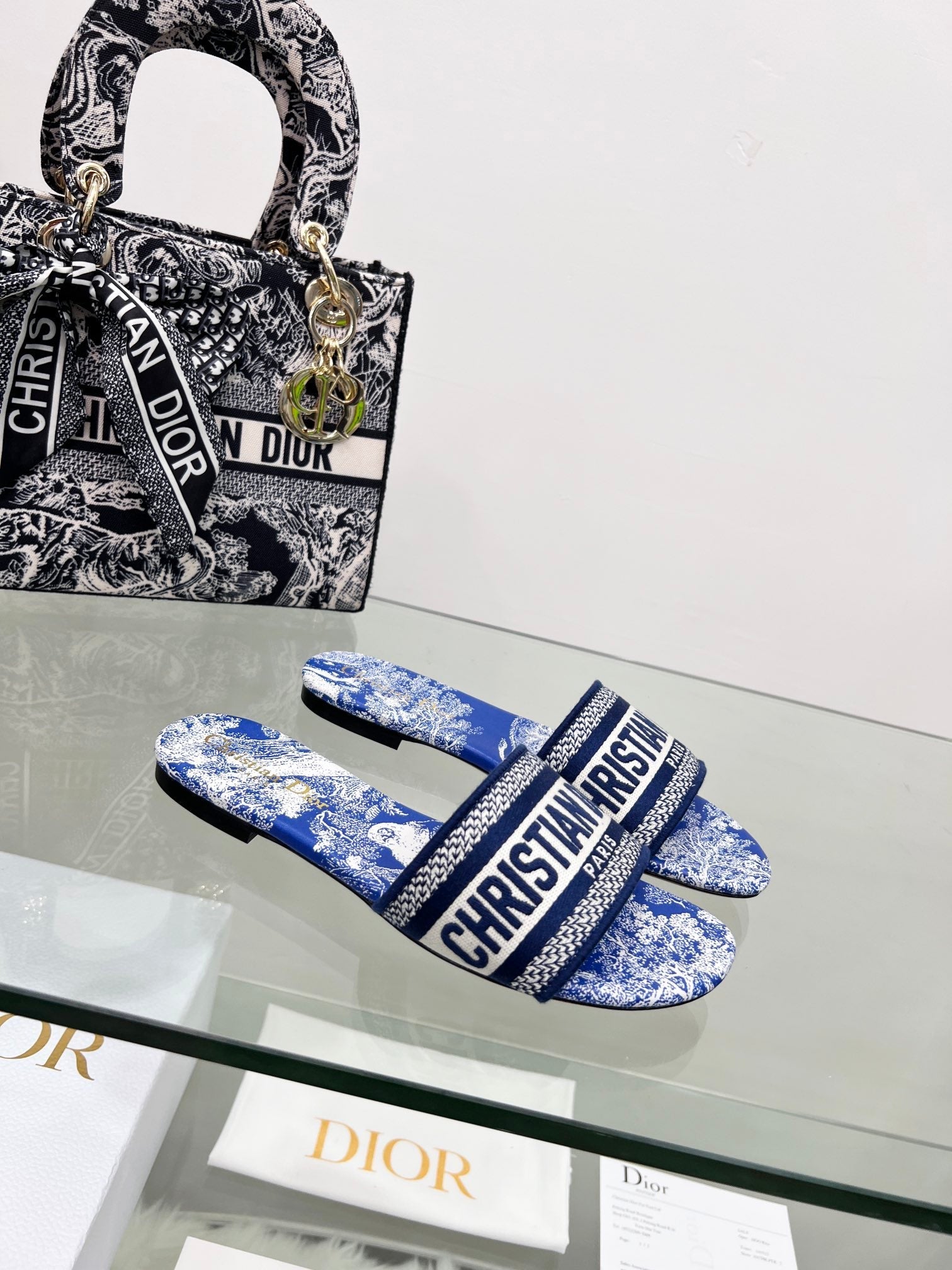 Luxury Shoes - DIR - 1289