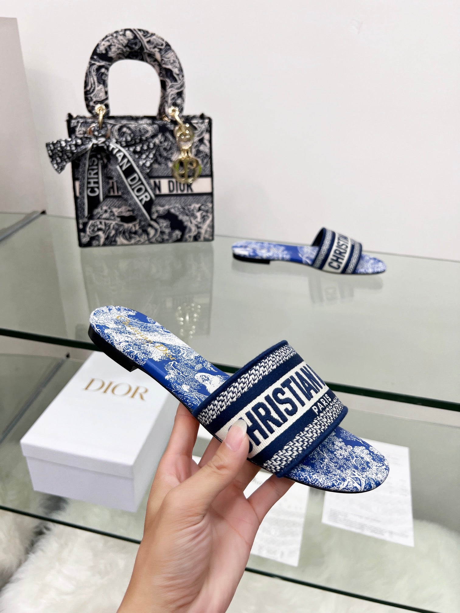 Luxury Shoes - DIR - 1289