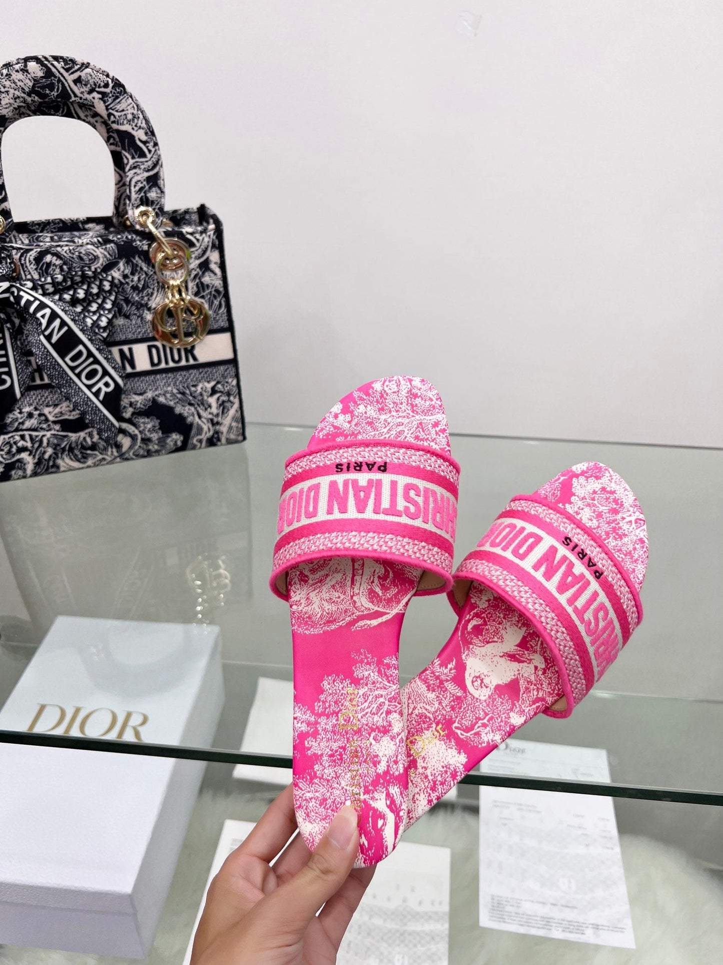Luxury Shoes - DIR - 1282
