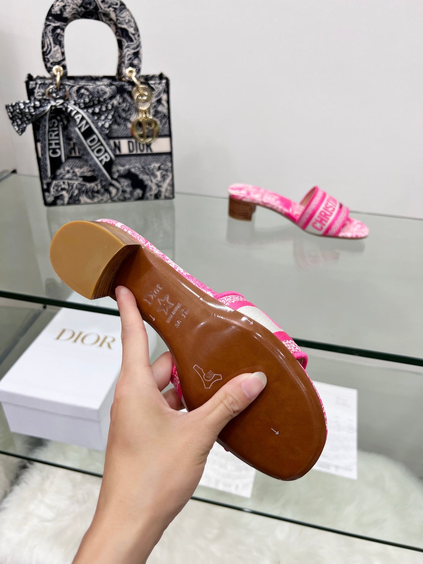 Luxury Shoes - DIR - 1283
