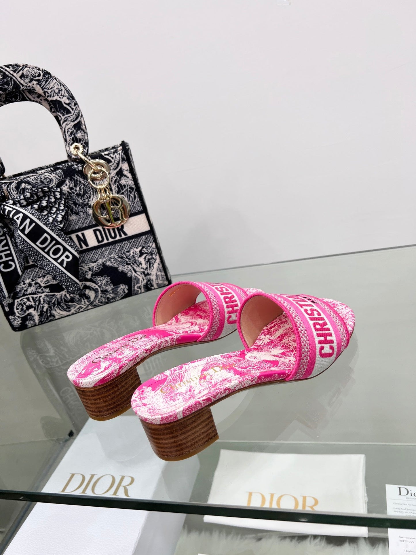Luxury Shoes - DIR - 1283