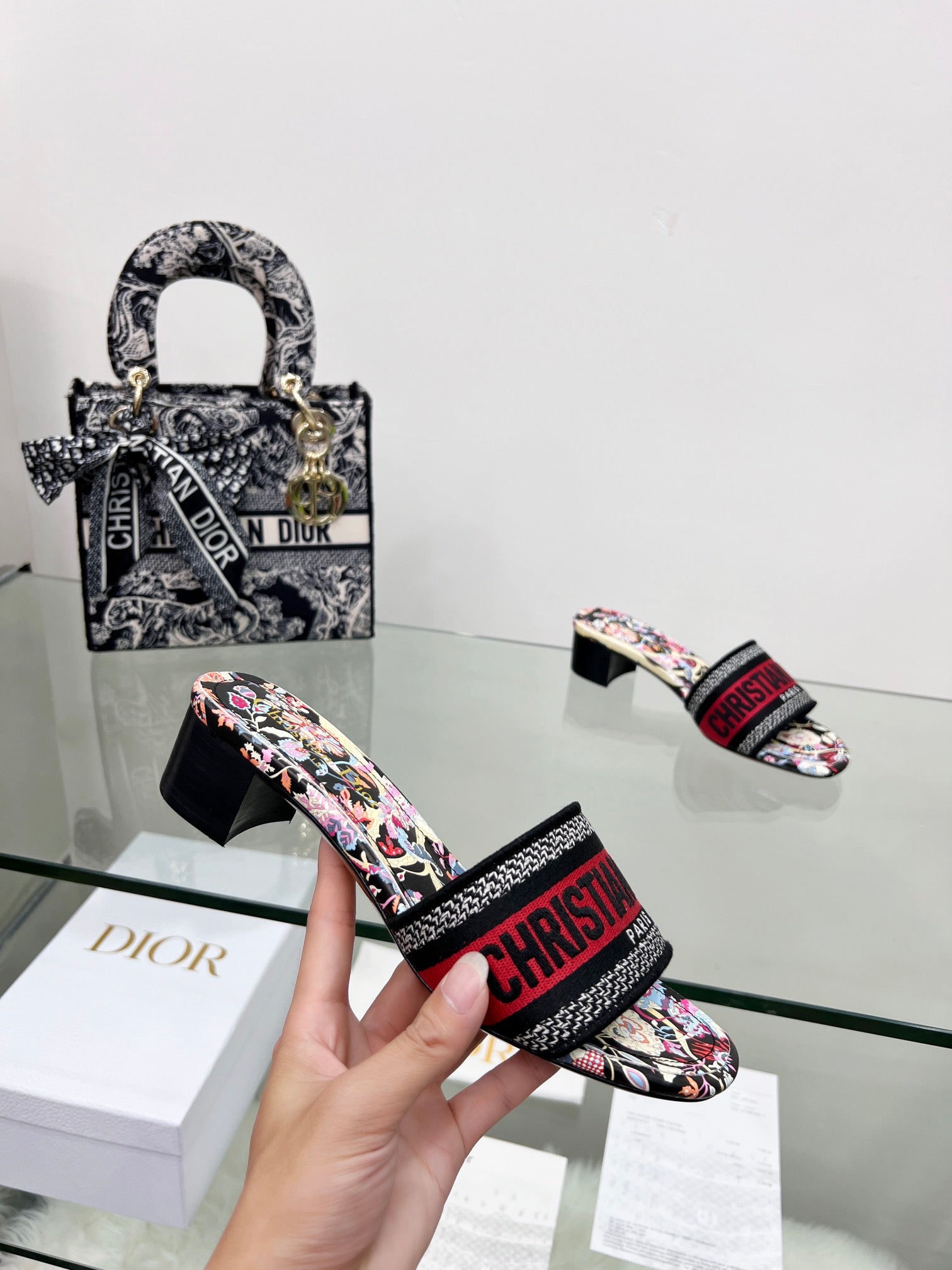 Luxury Shoes - DIR - 1291