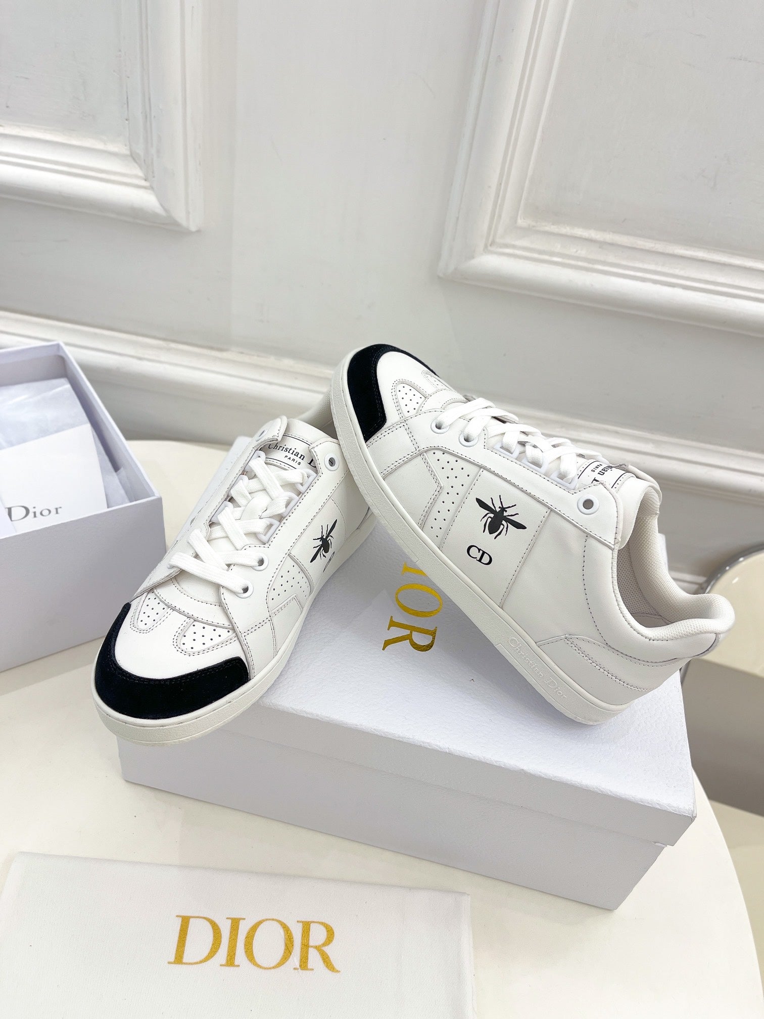 Luxury Shoes - DIR - 954