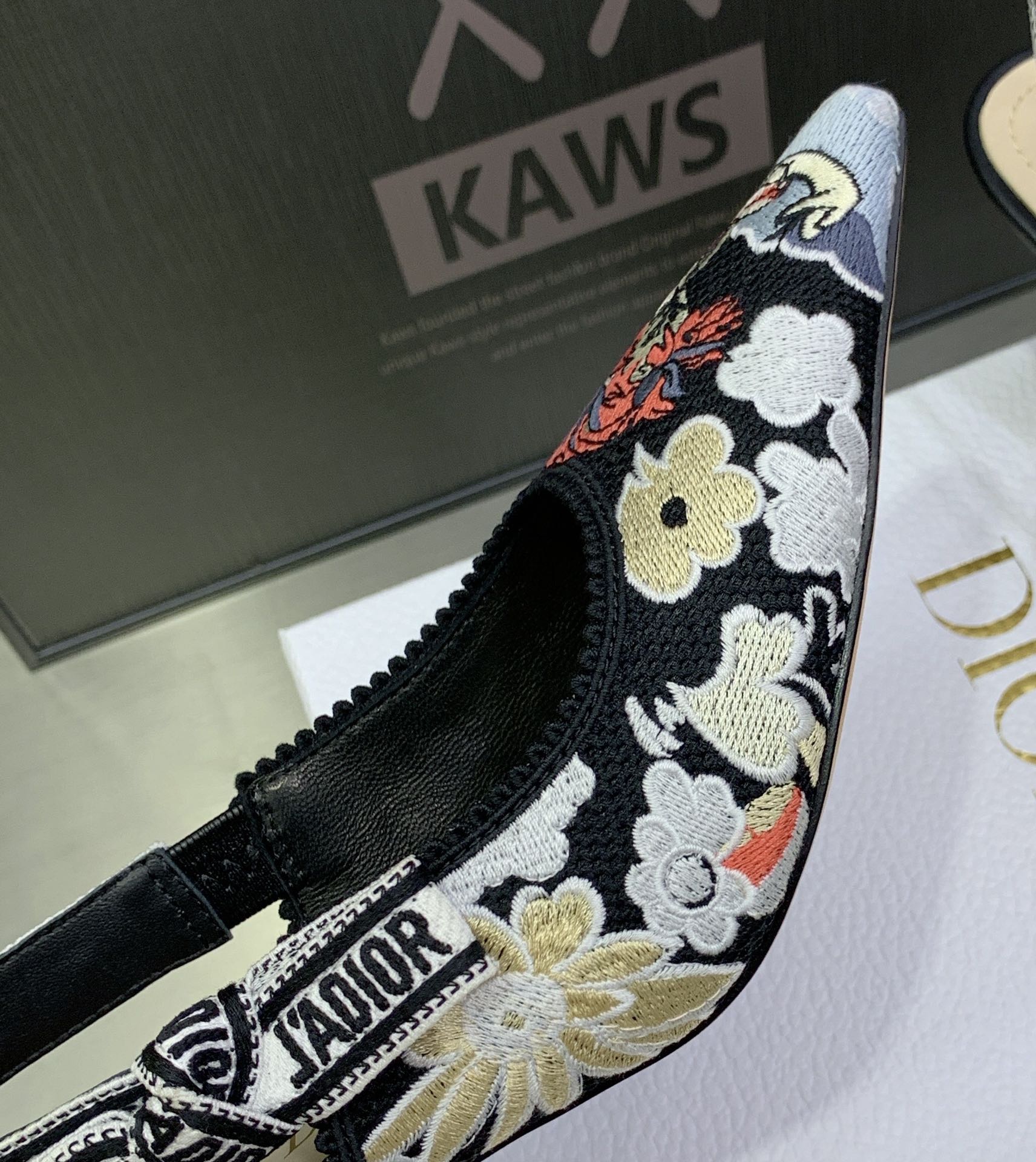 Luxury Shoes - DIR - 949