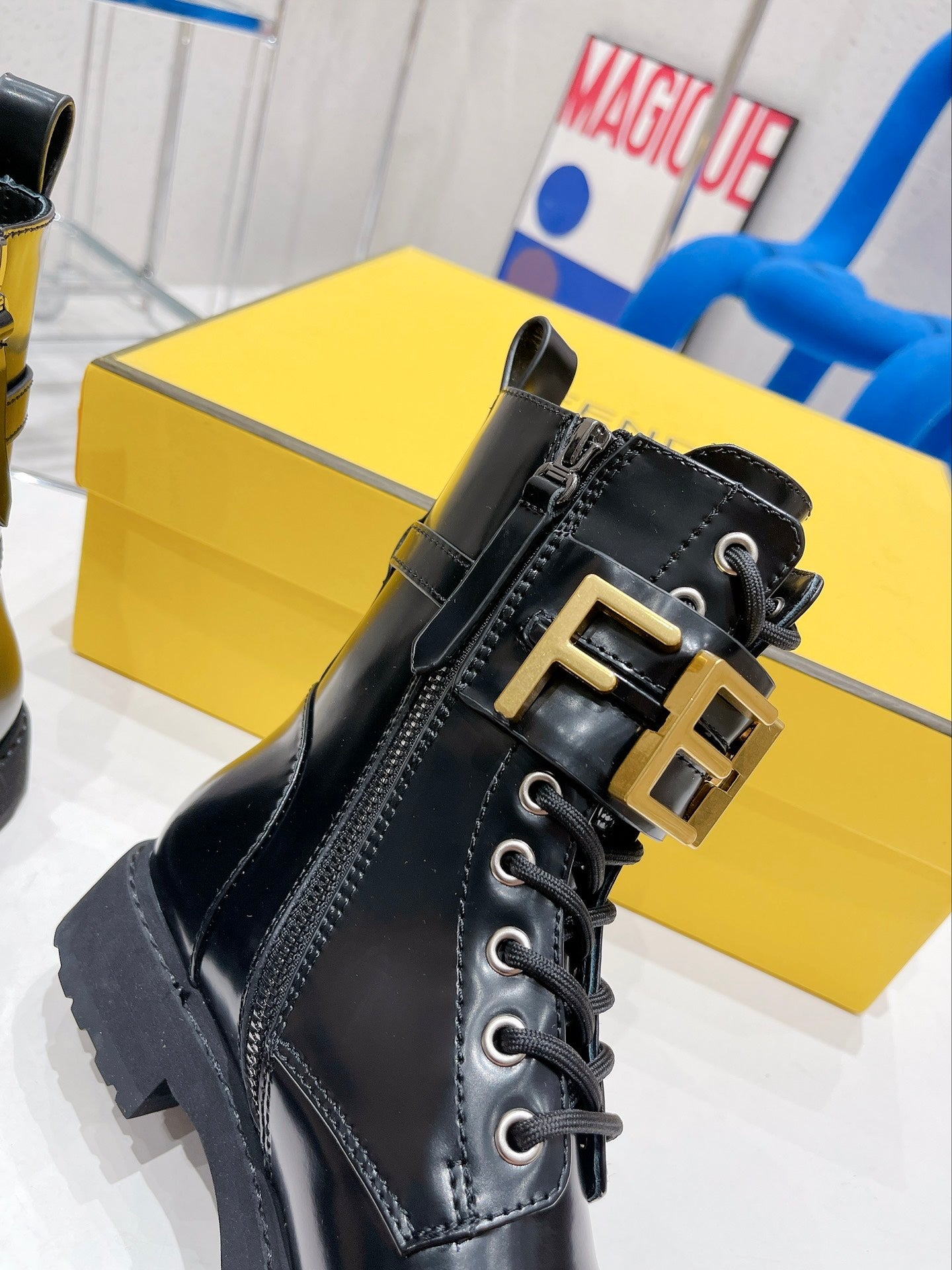 Luxury Shoes - FED - 423