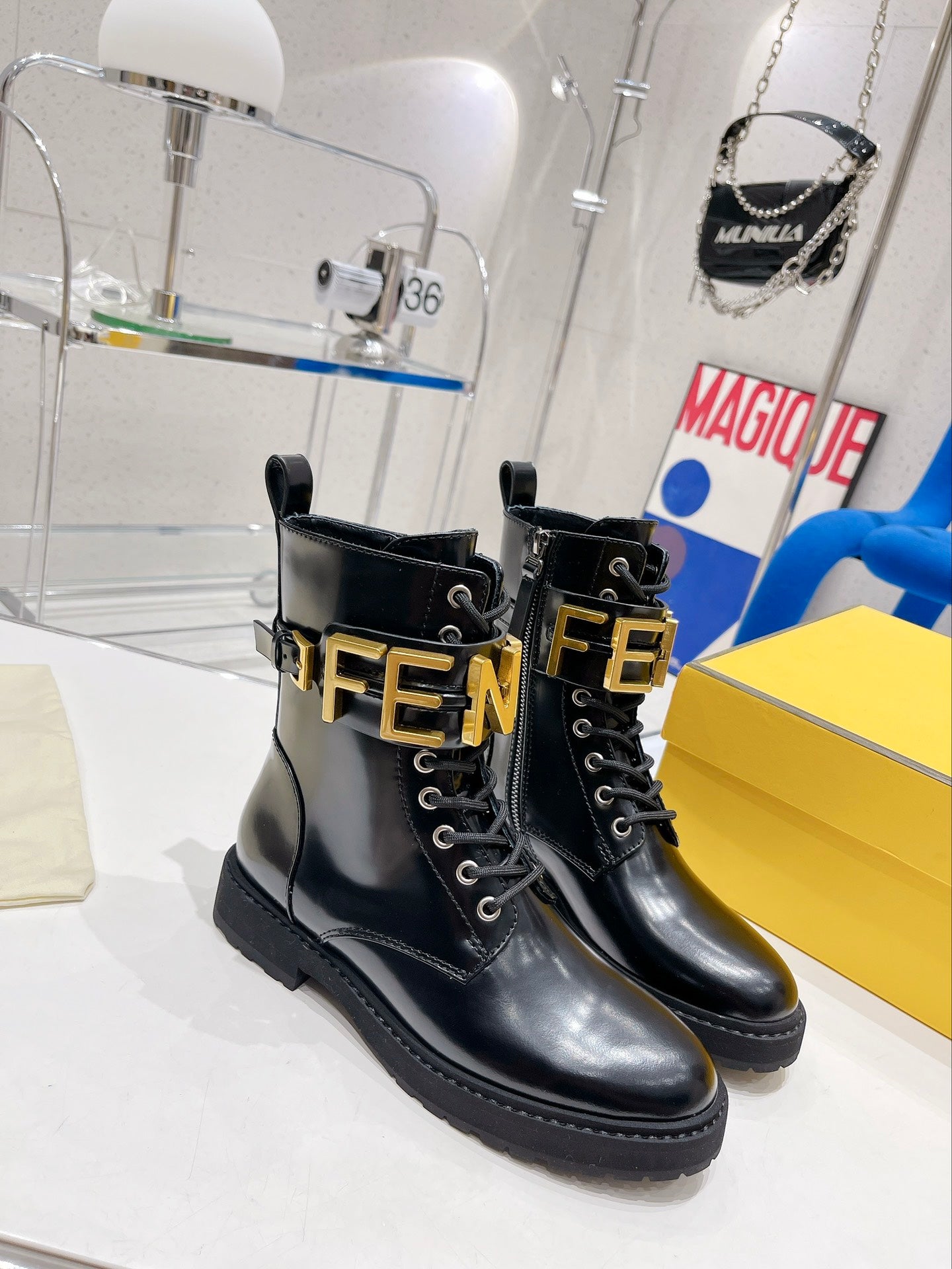 Luxury Shoes - FED - 423