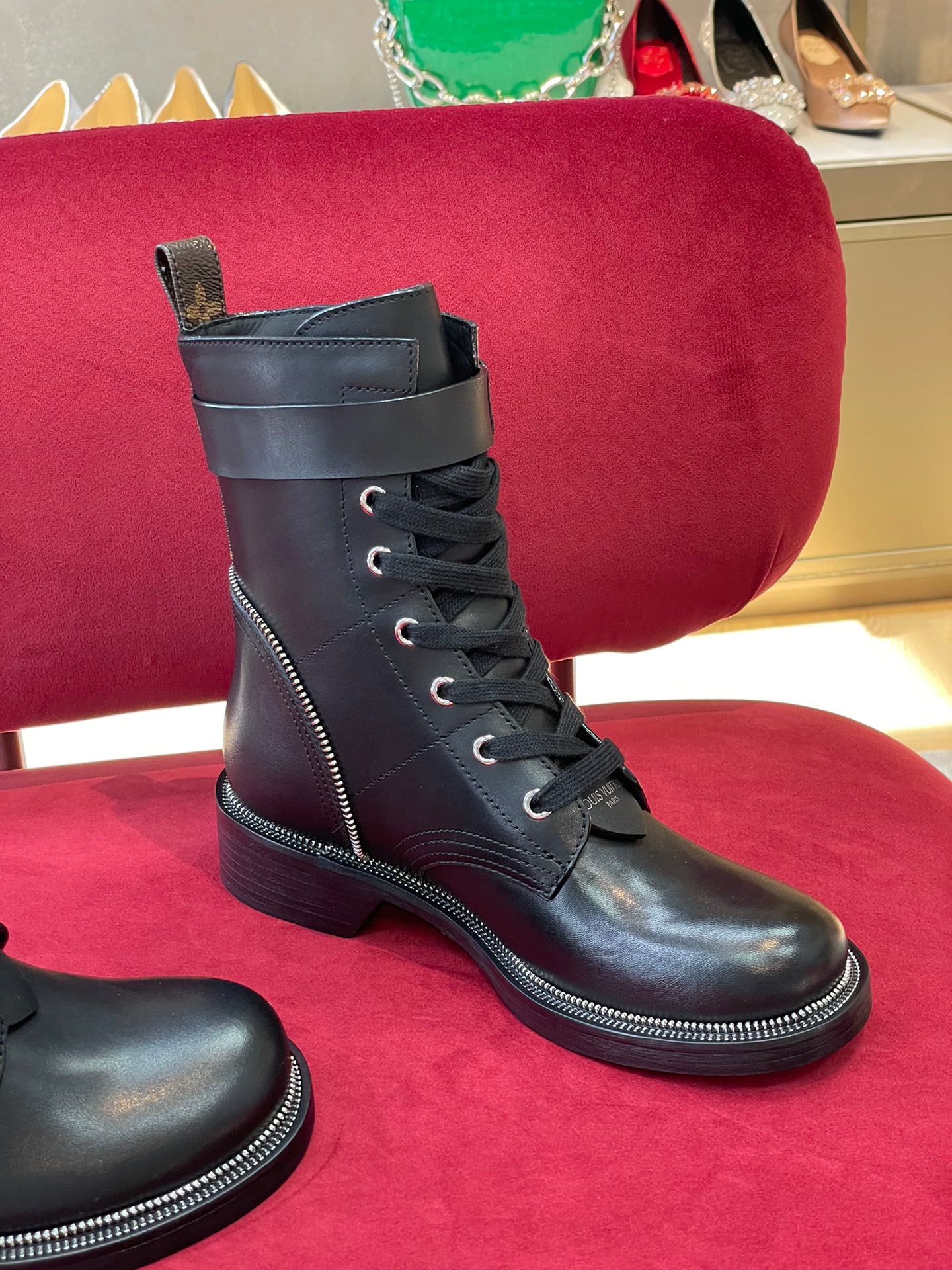 Luxury Shoes - LU-V - 541