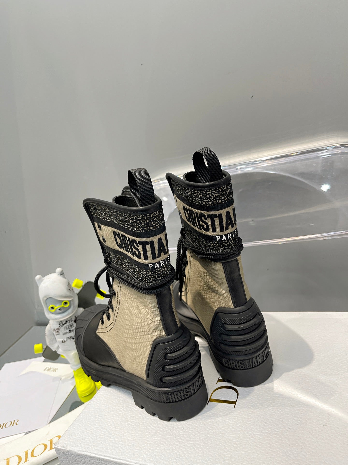 Luxury Shoes - DIR - 835