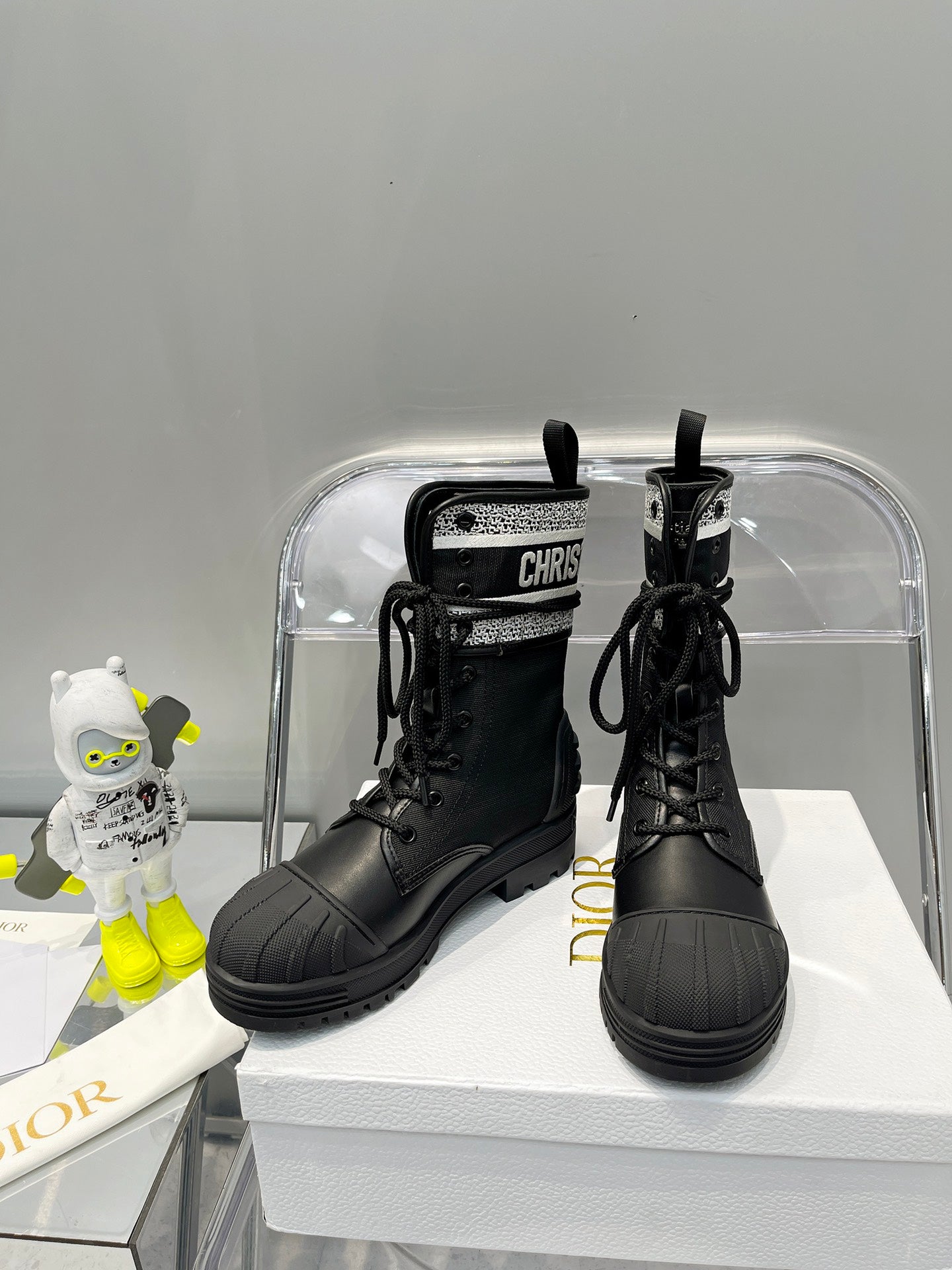 Luxury Shoes - DIR - 836