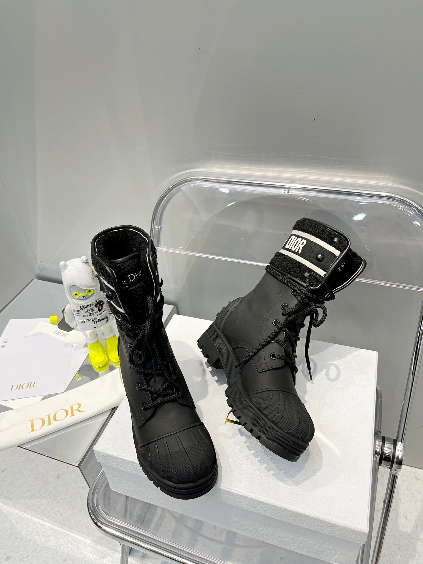 Luxury Shoes - DIR - 828