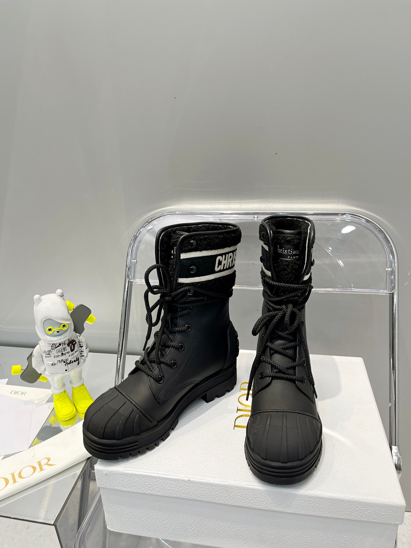 Luxury Shoes - DIR - 828