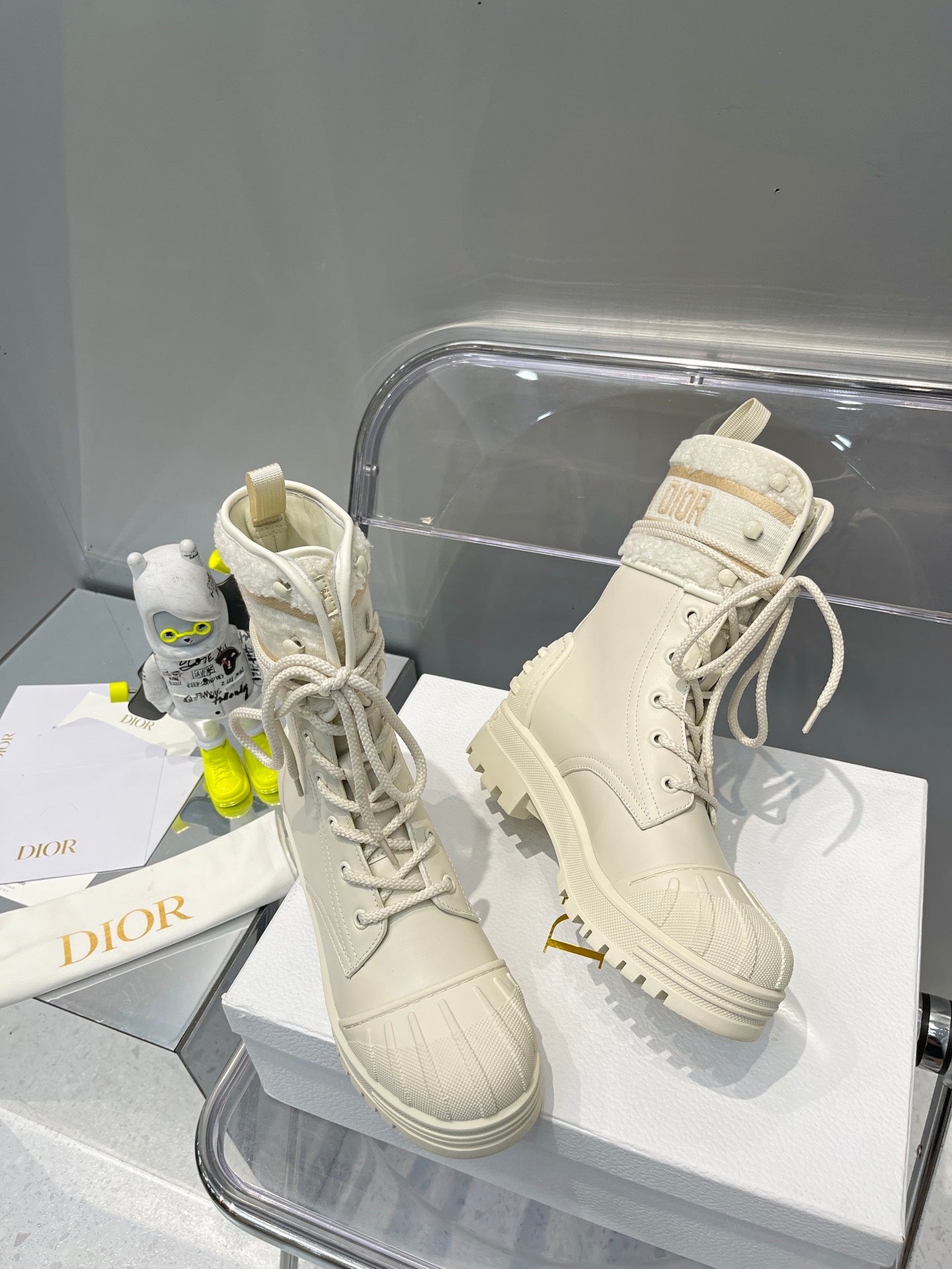 Luxury Shoes - DIR - 830