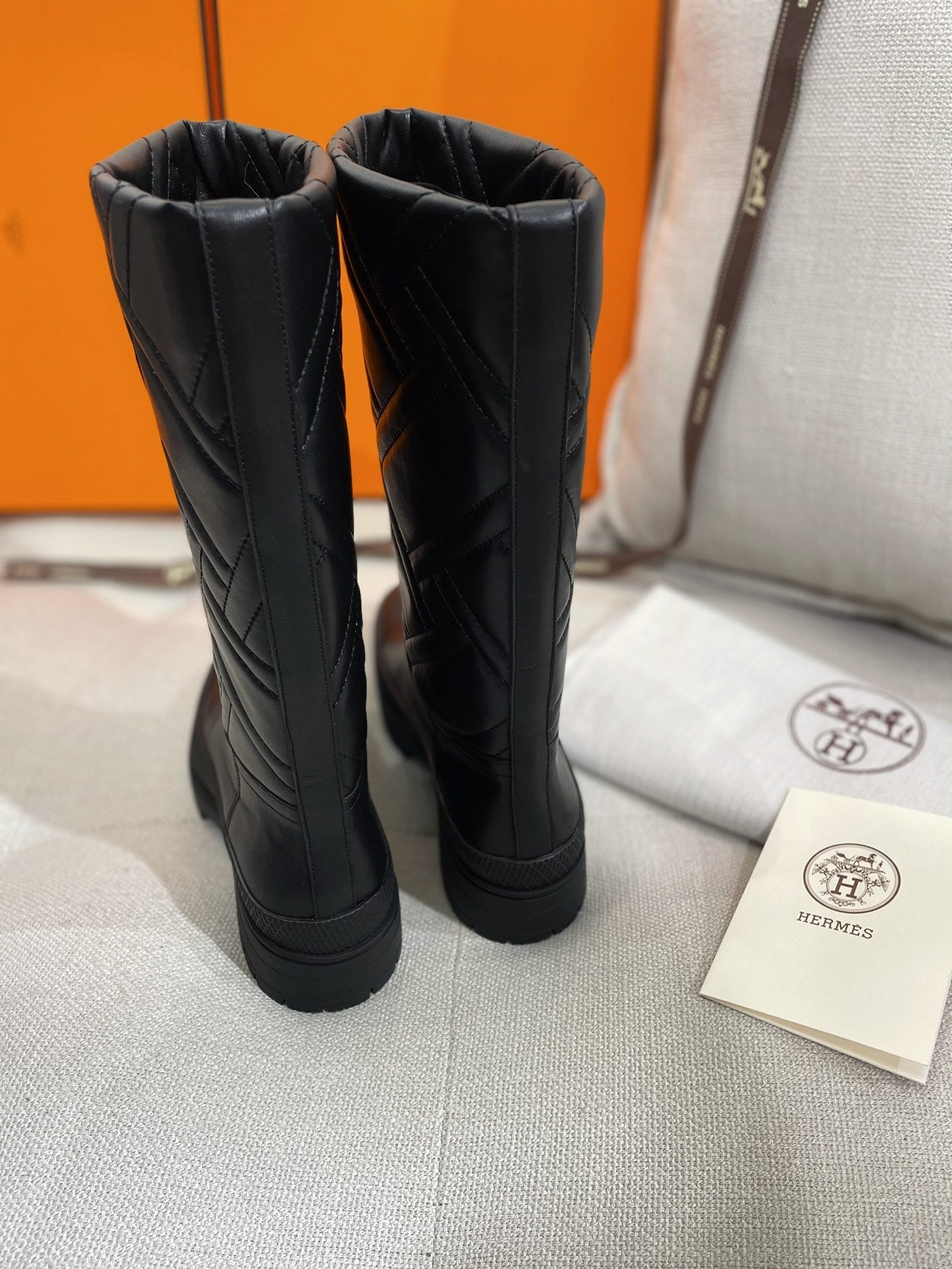 Luxury Shoes - HMS - 570