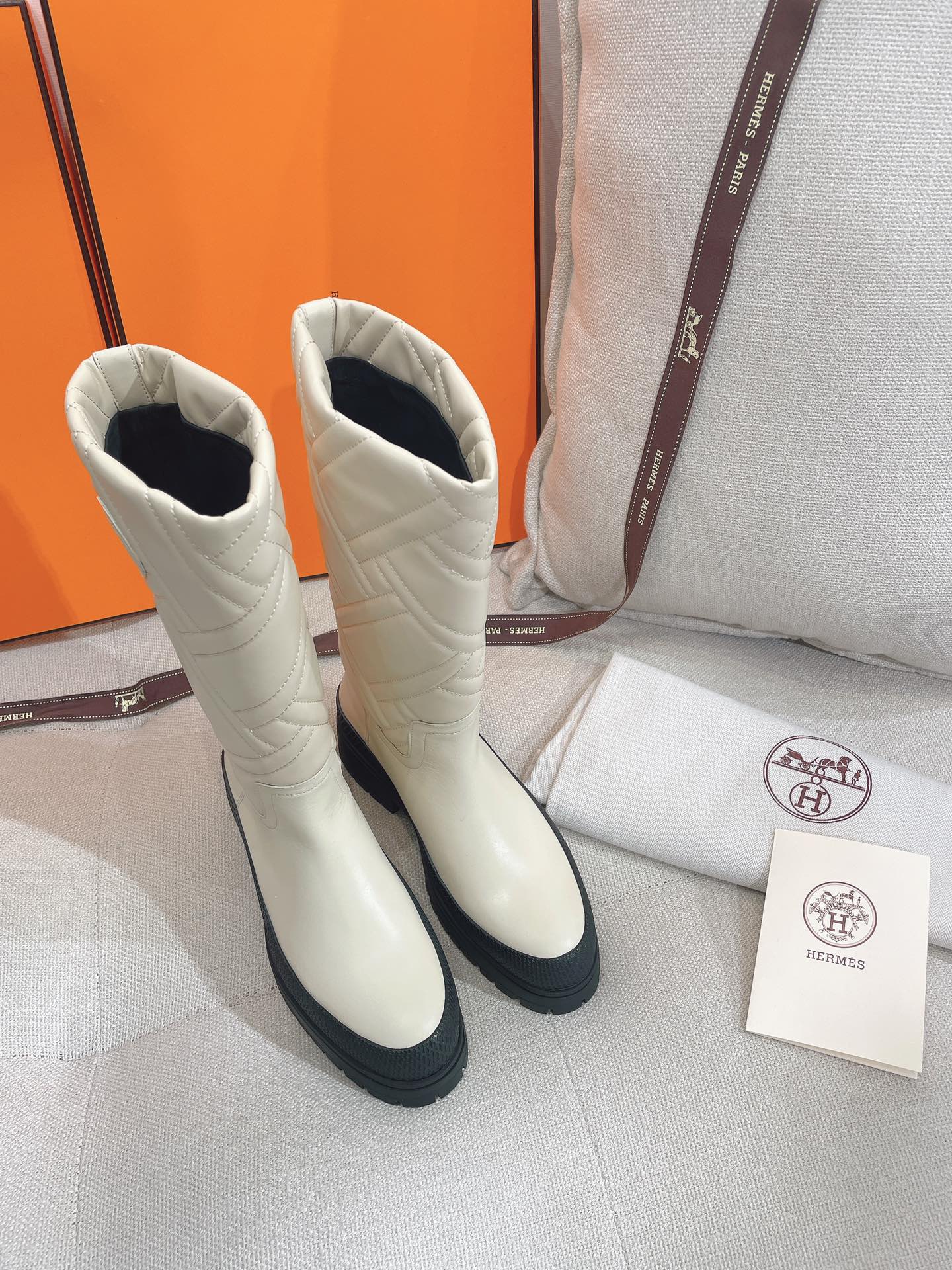 Luxury Shoes - HMS - 571