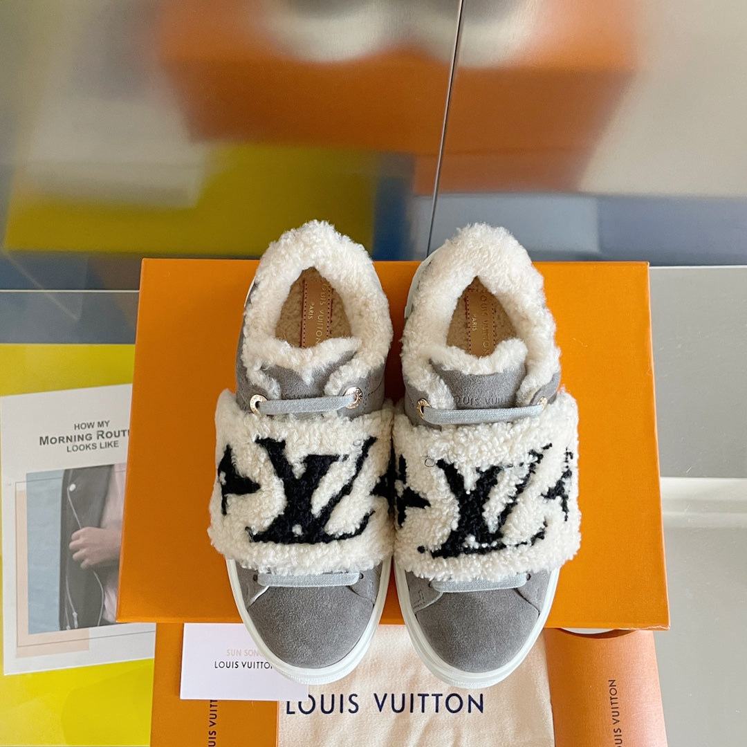 Luxury Shoes - LU-V - 592