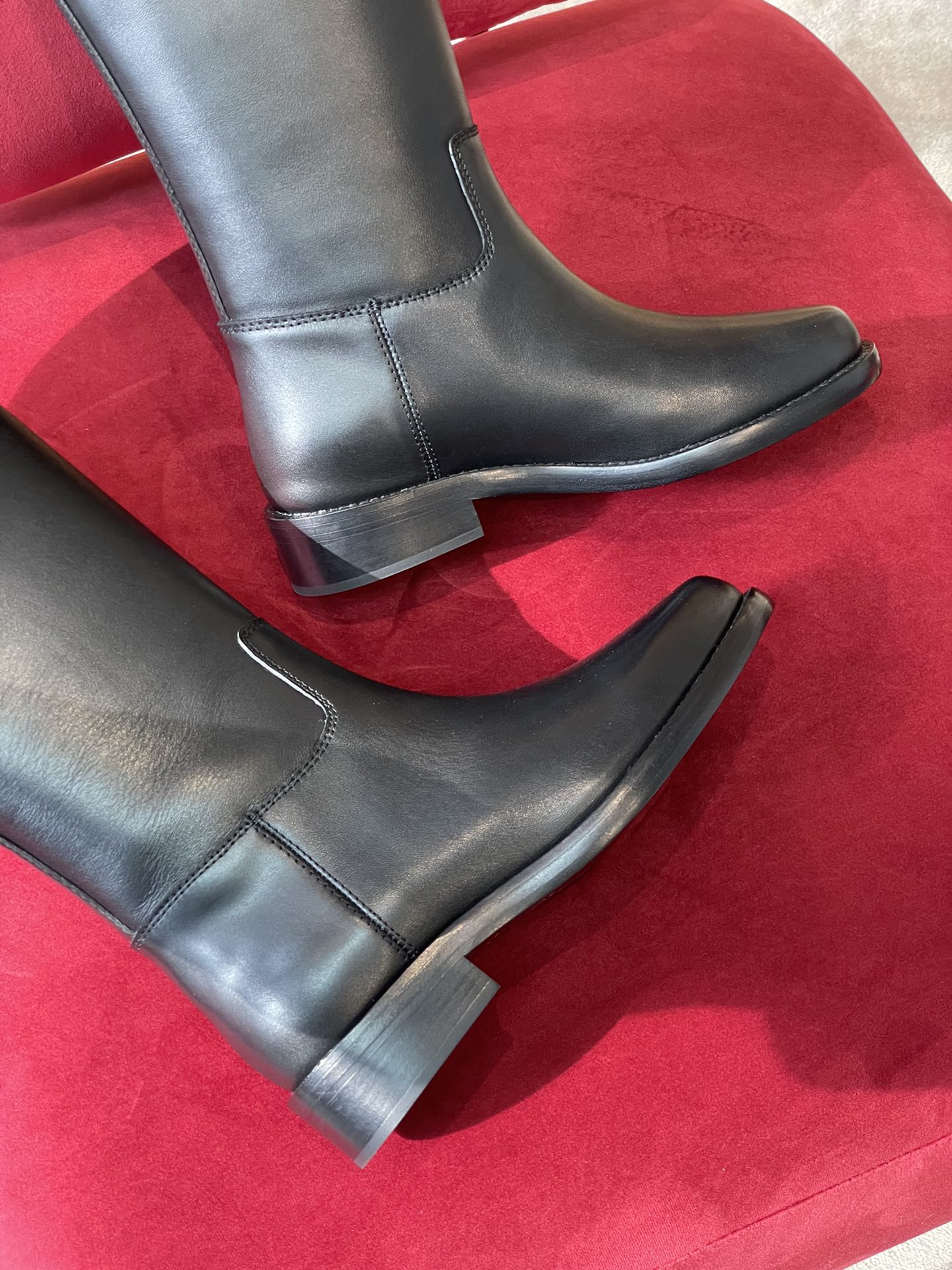 Luxury Shoes - LU-V - 542