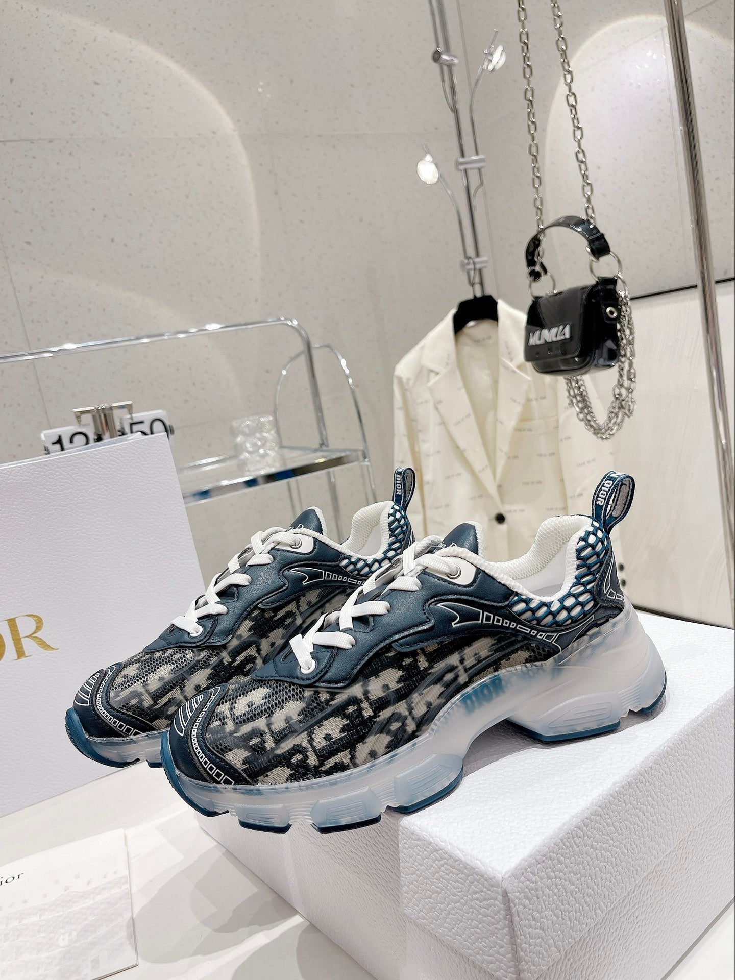Luxury Shoes - DIR - 854