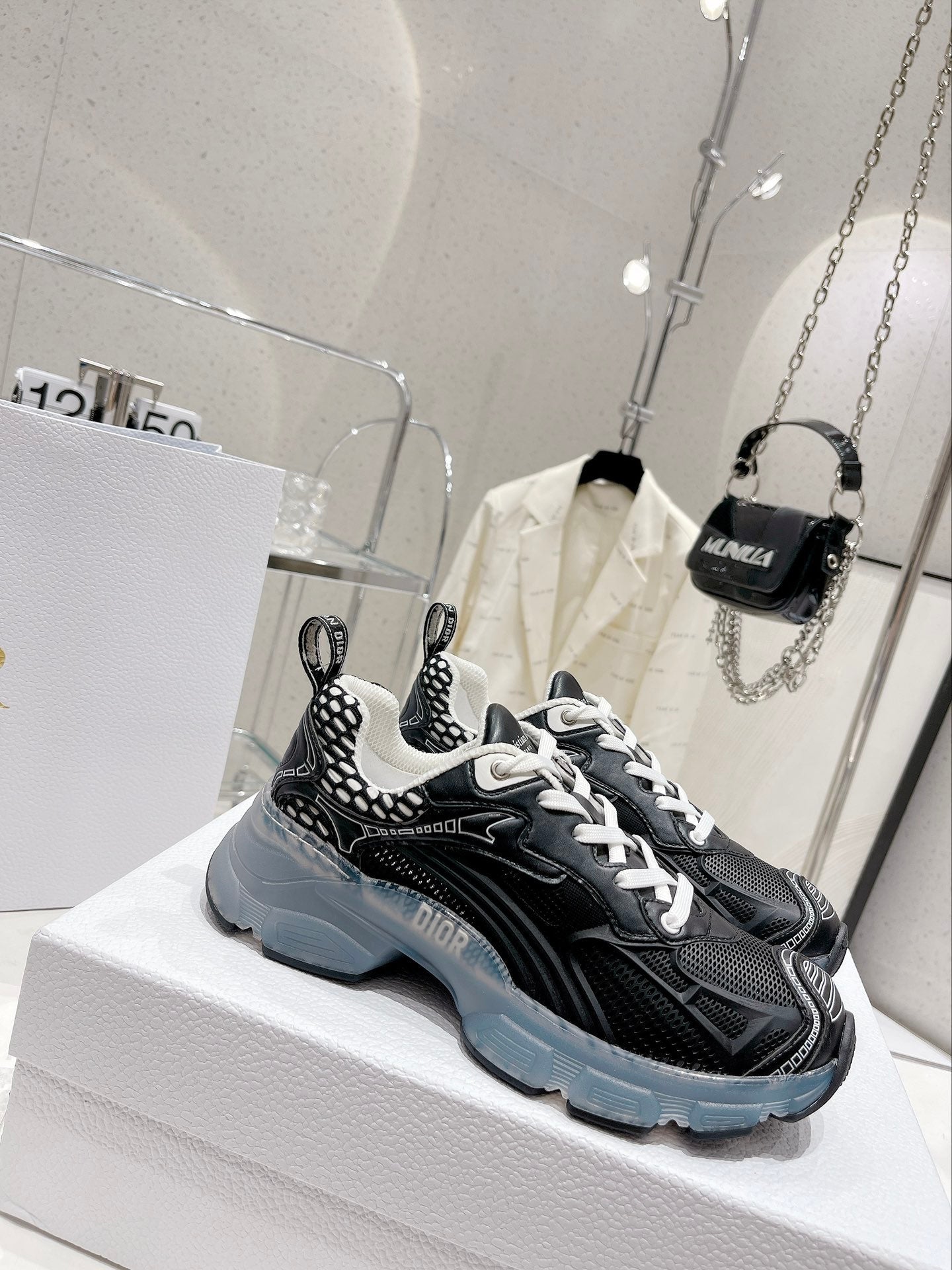 Luxury Shoes - DIR - 856