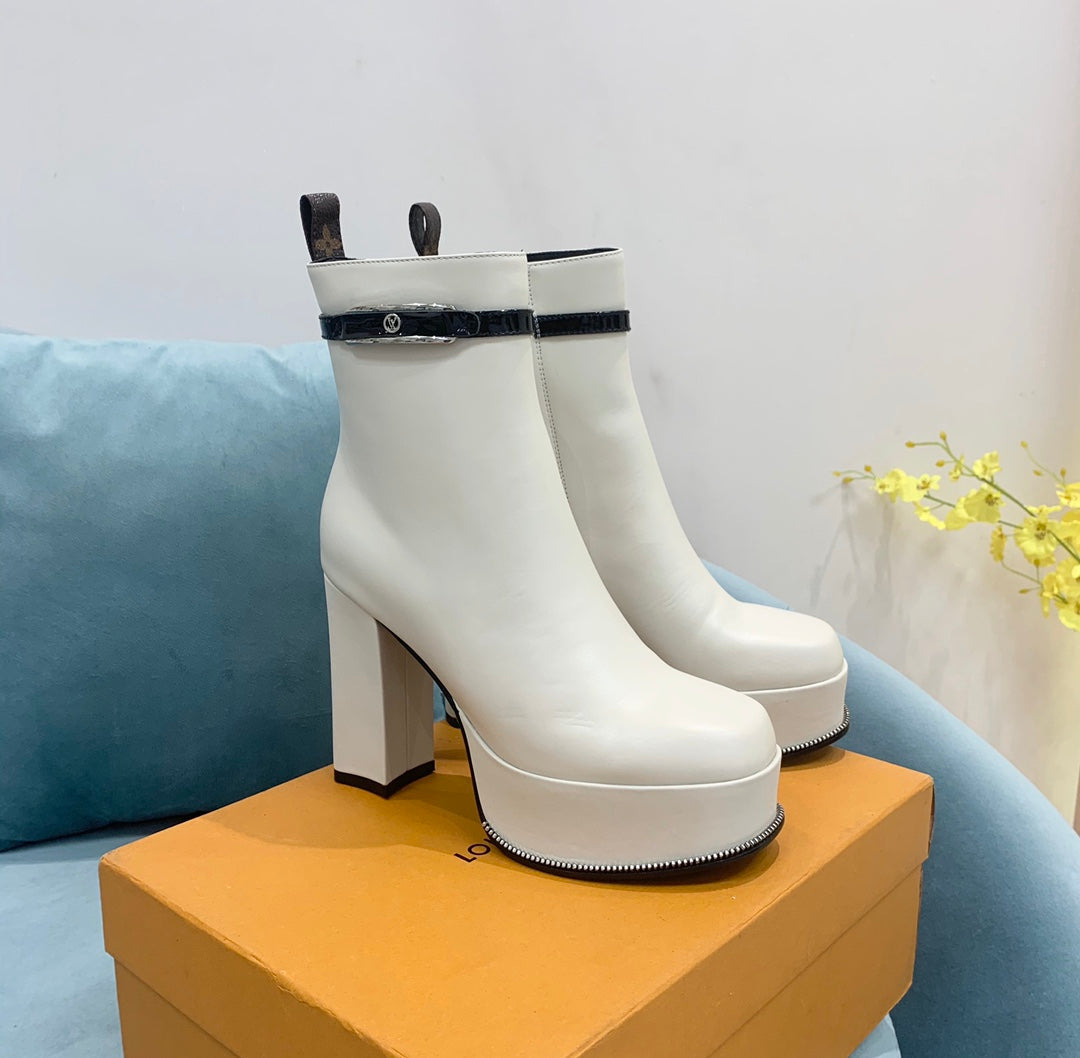 Luxury Shoes - LU-V - 438
