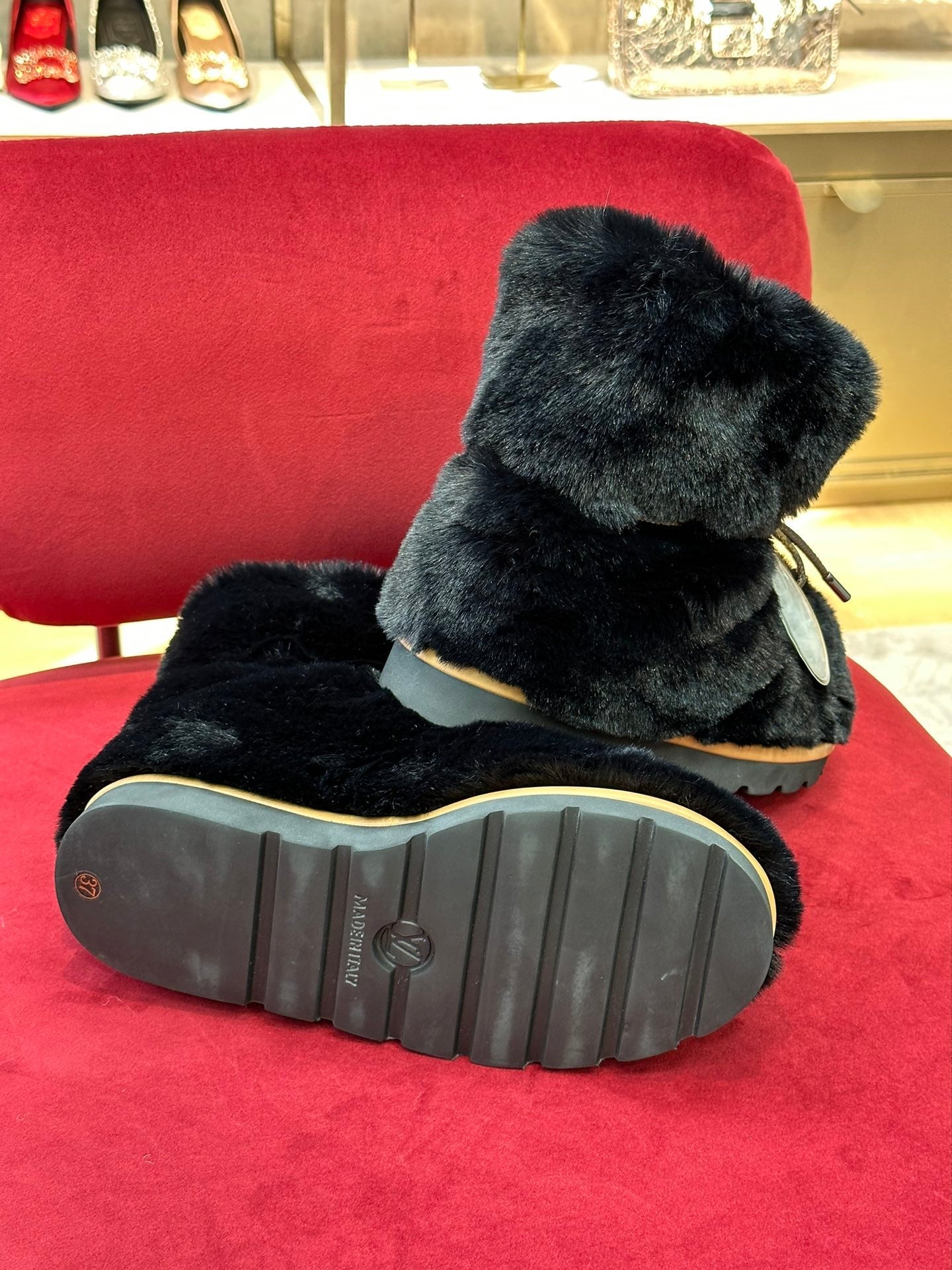 Luxury Shoes - LU-V - 474