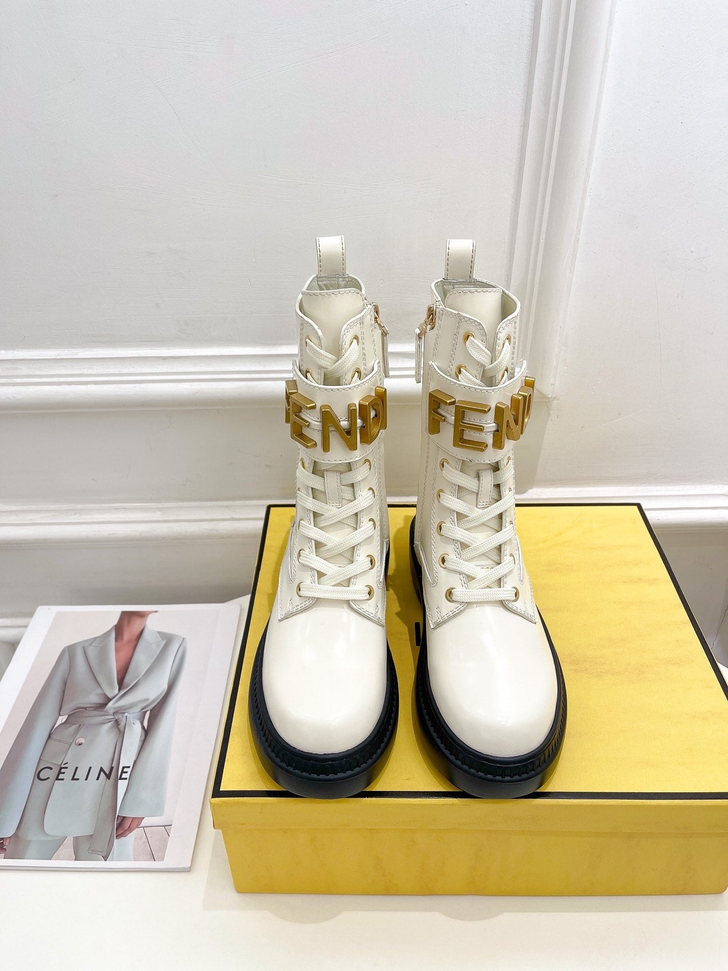 Luxury Shoes - FED - 321