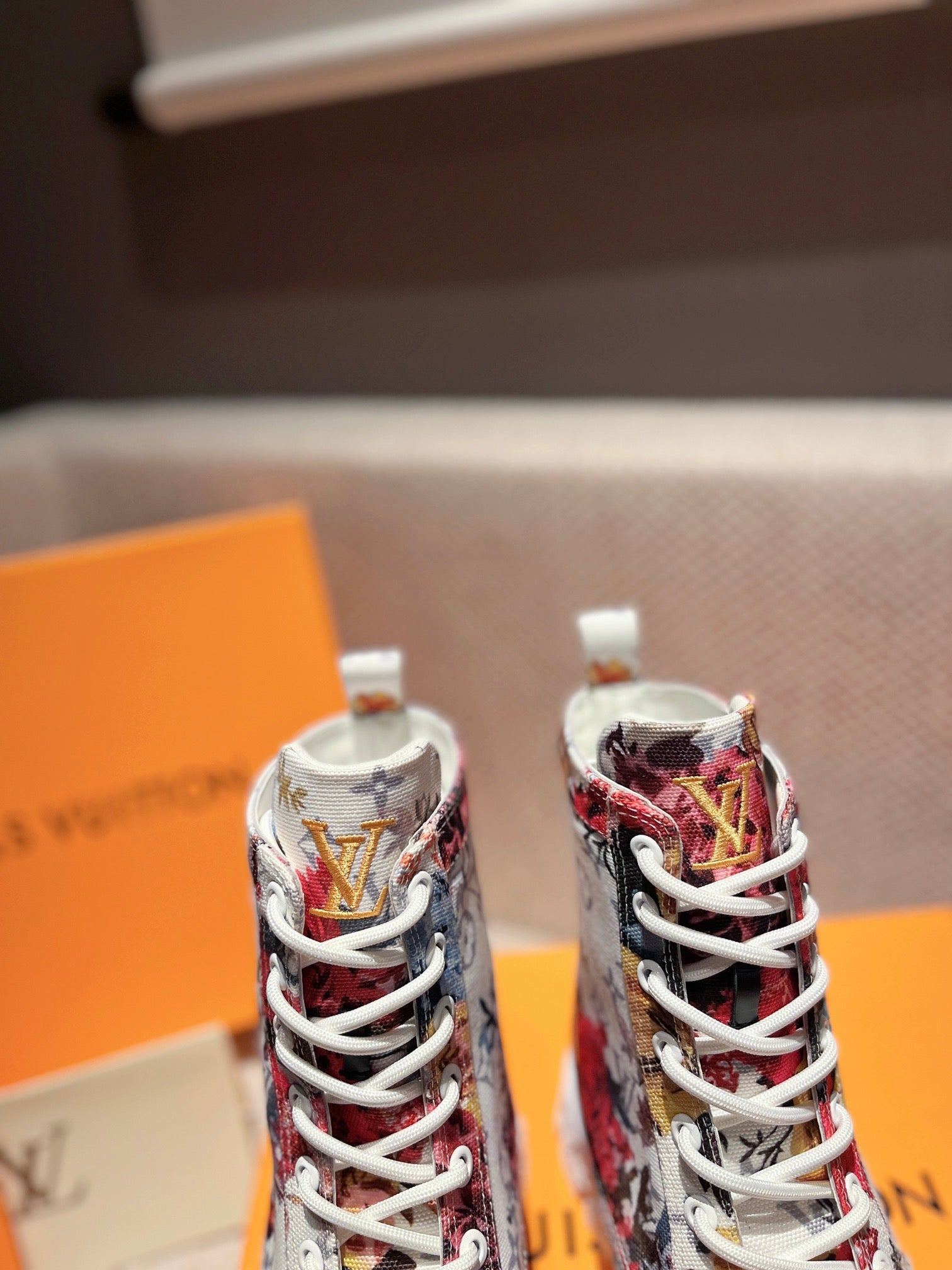 Luxury Shoes - LU-V - 467