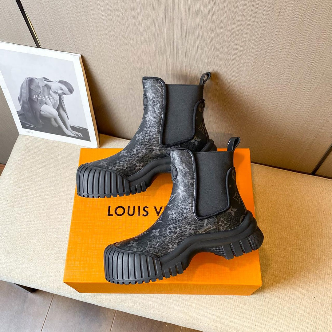 Luxury Shoes - LU-V - 445