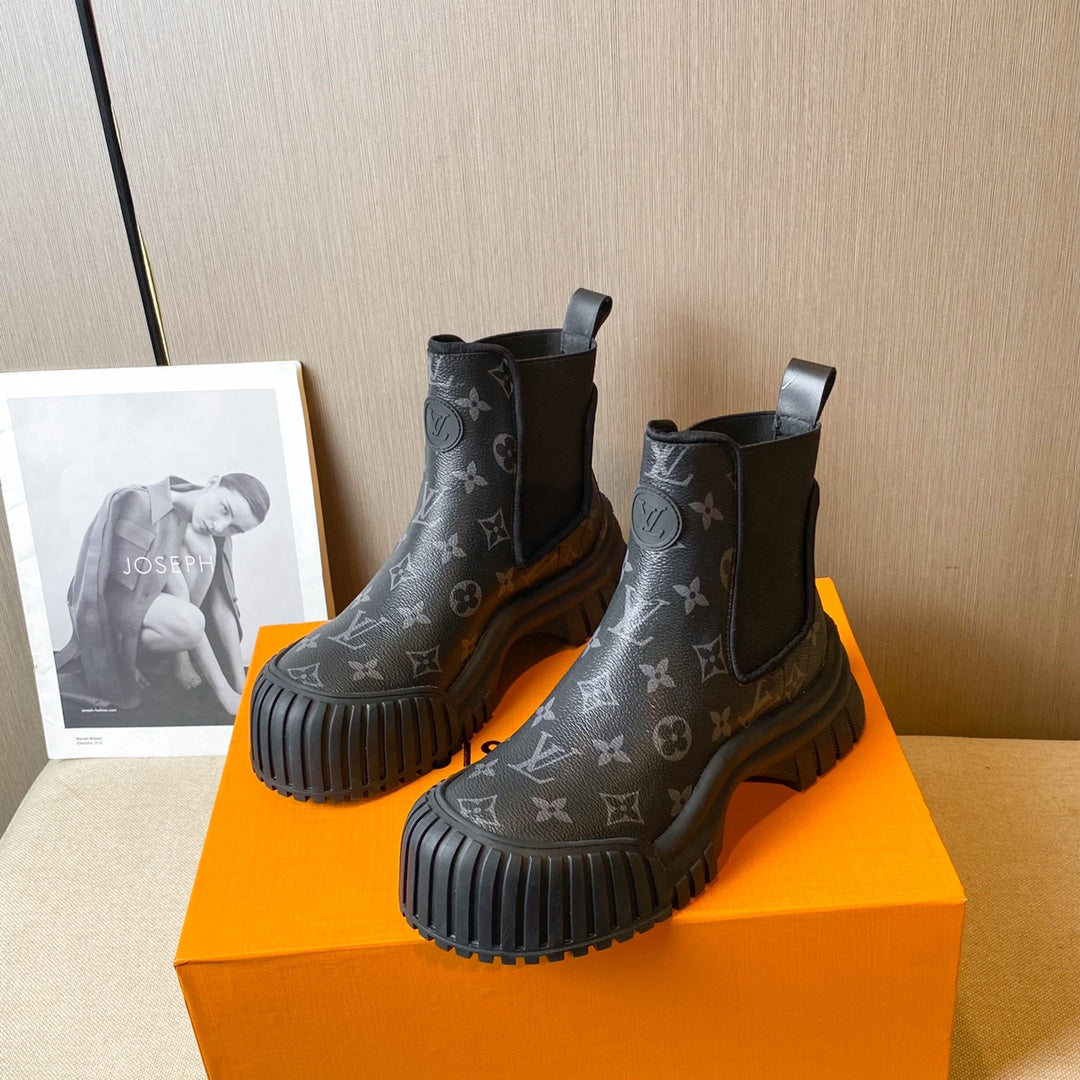Luxury Shoes - LU-V - 445