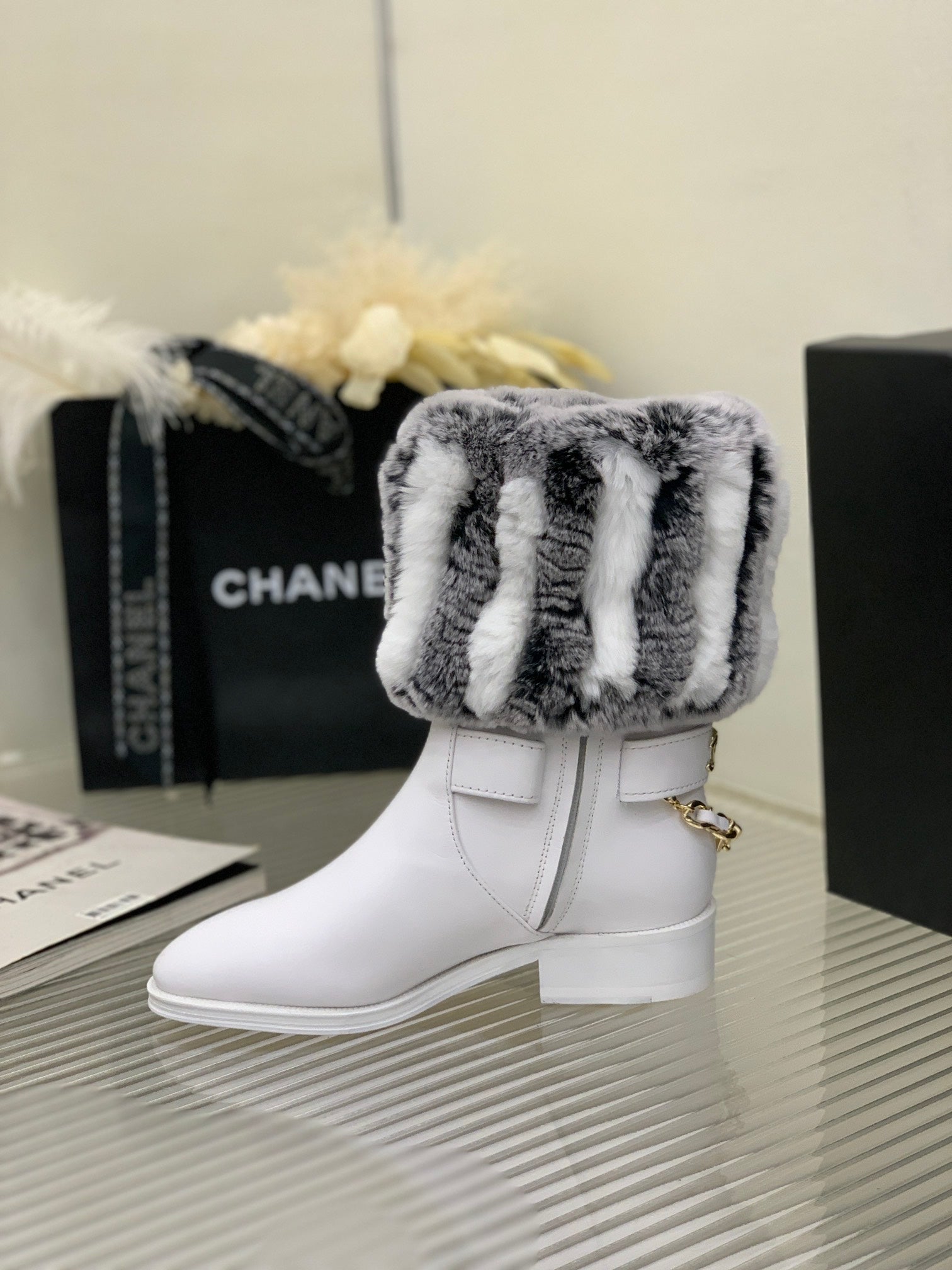 Luxury Shoes Sandals - CHL - 1328