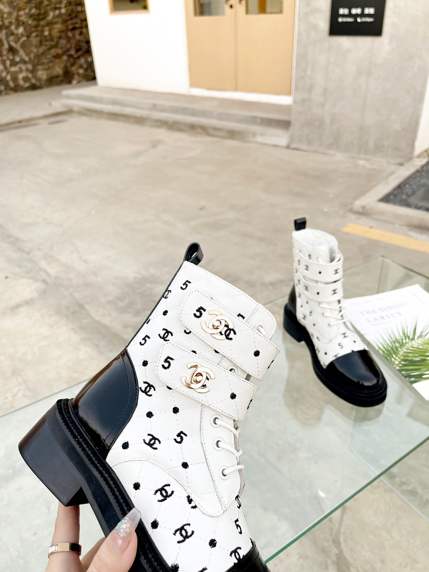 Luxury Shoes Sandals - CHL - 1259