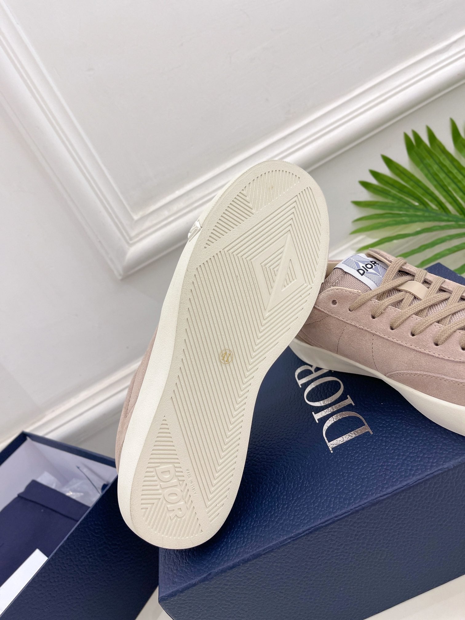 Luxury Shoes - DIR - 537