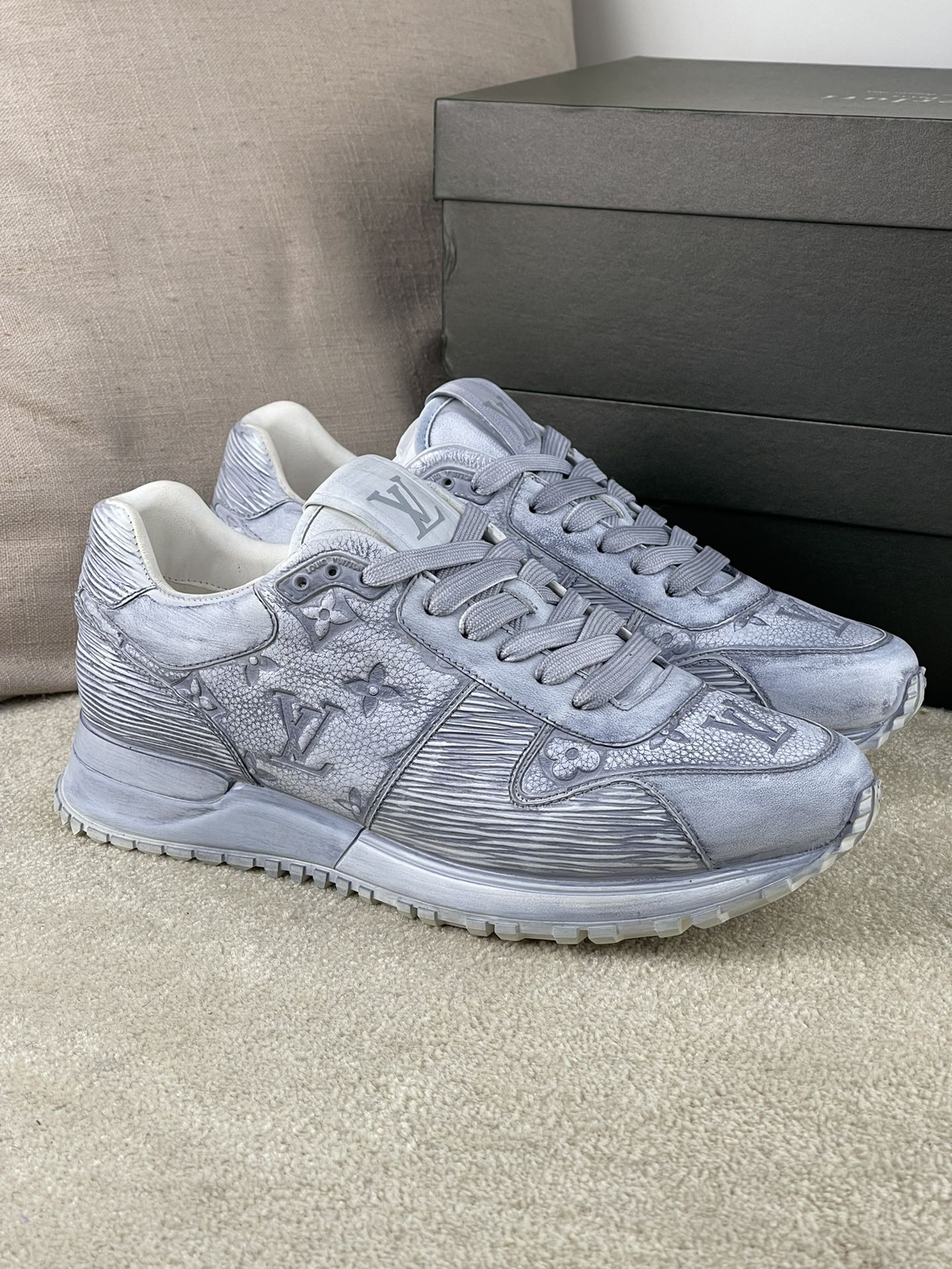 Luxury Shoes - LU-V - 401