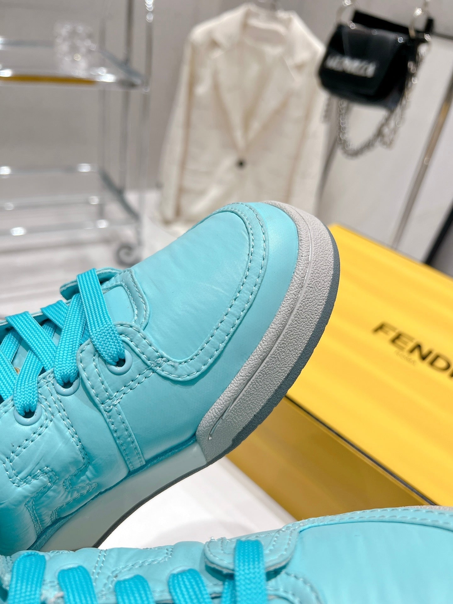 Luxury Shoes - FED - 250