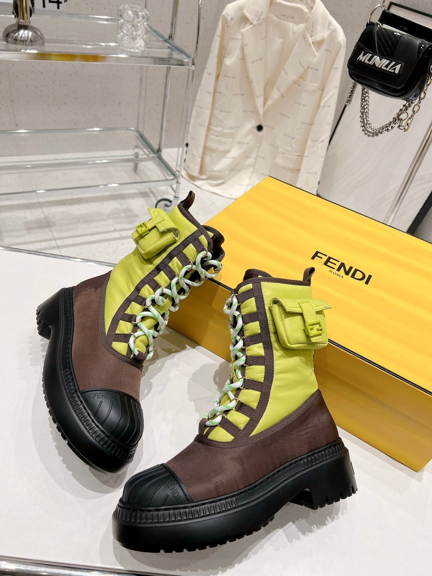 Luxury Shoes - FED - 244