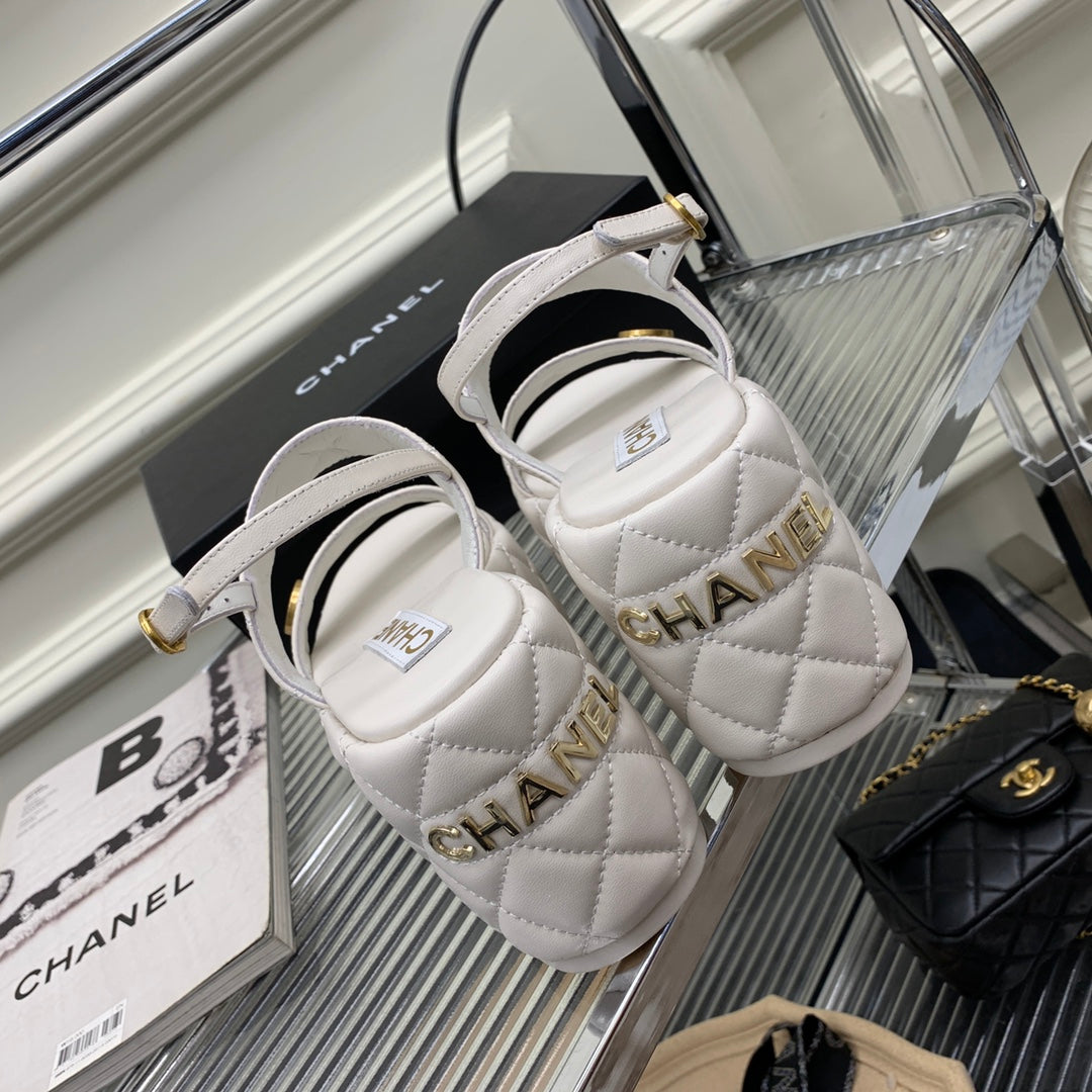Luxury Shoes Sandals - CHL - 1102